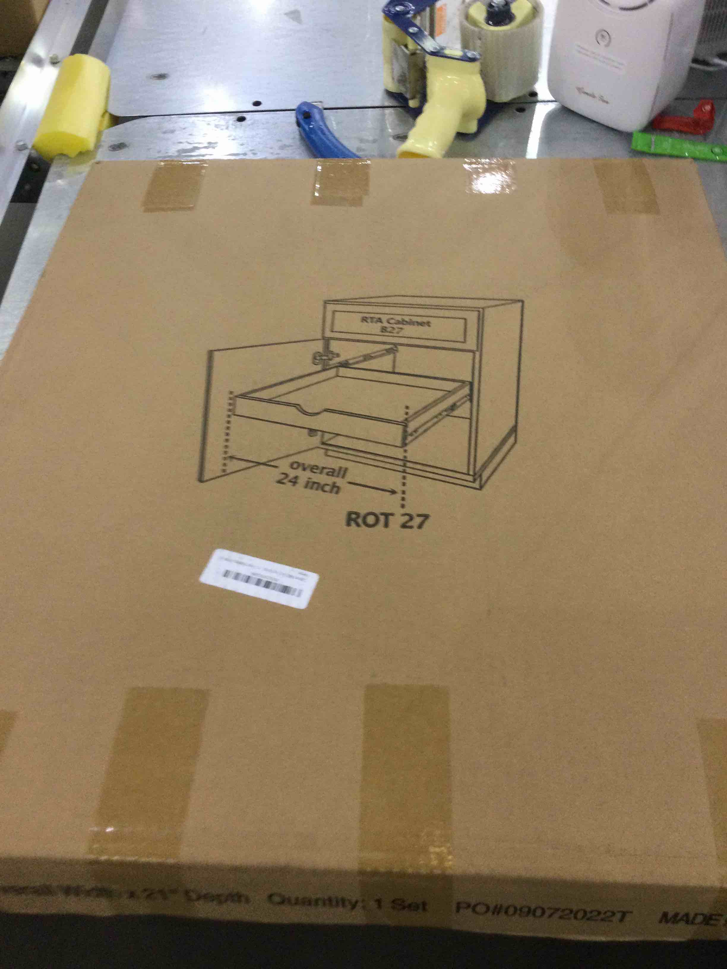 https://s3.amazonaws.com/lotting-images-prod/bidfta/EXS00238371_1685456670342.jpeg