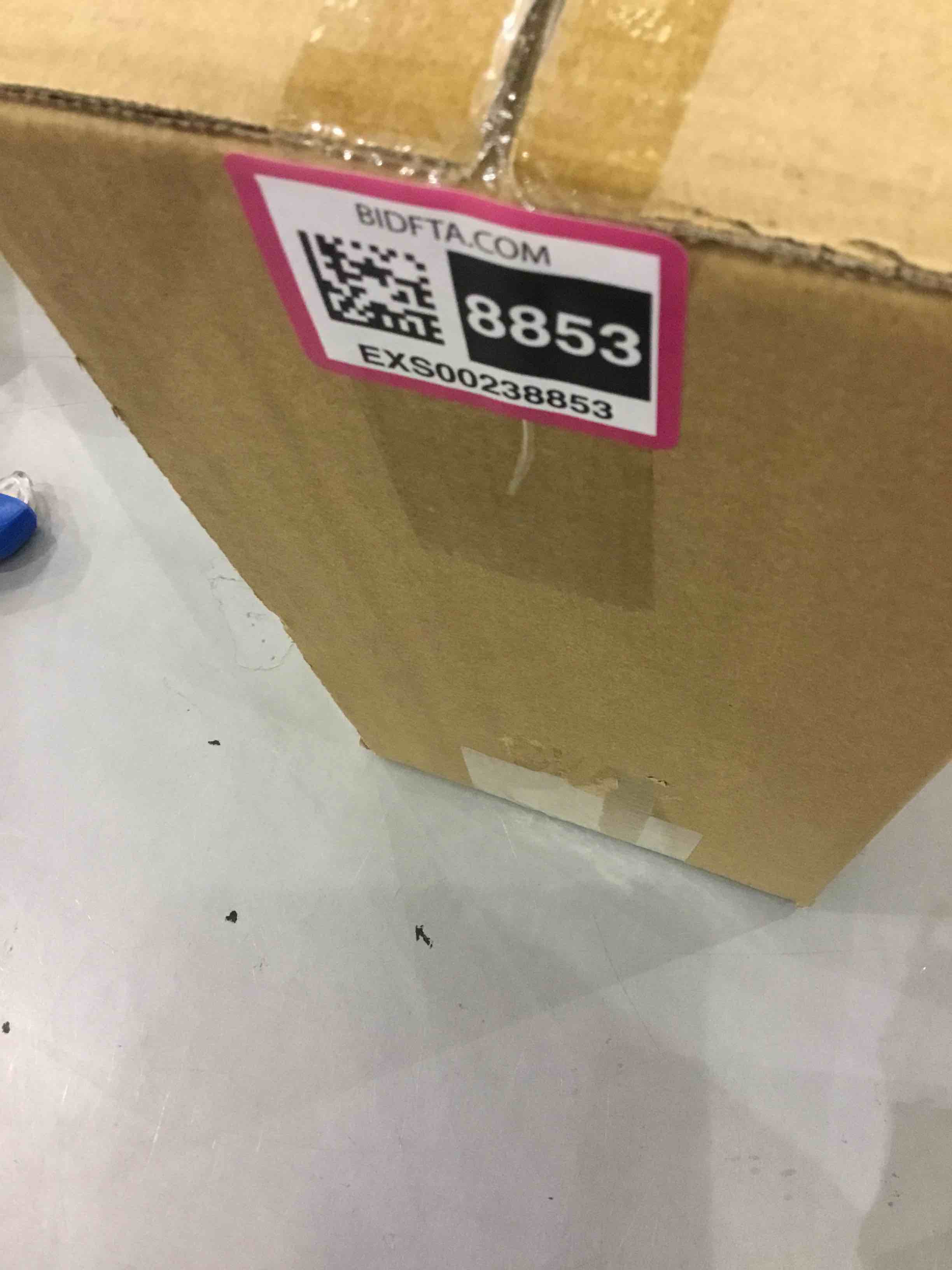 https://s3.amazonaws.com/lotting-images-prod/bidfta/EXS00238853_1683824568899.jpeg