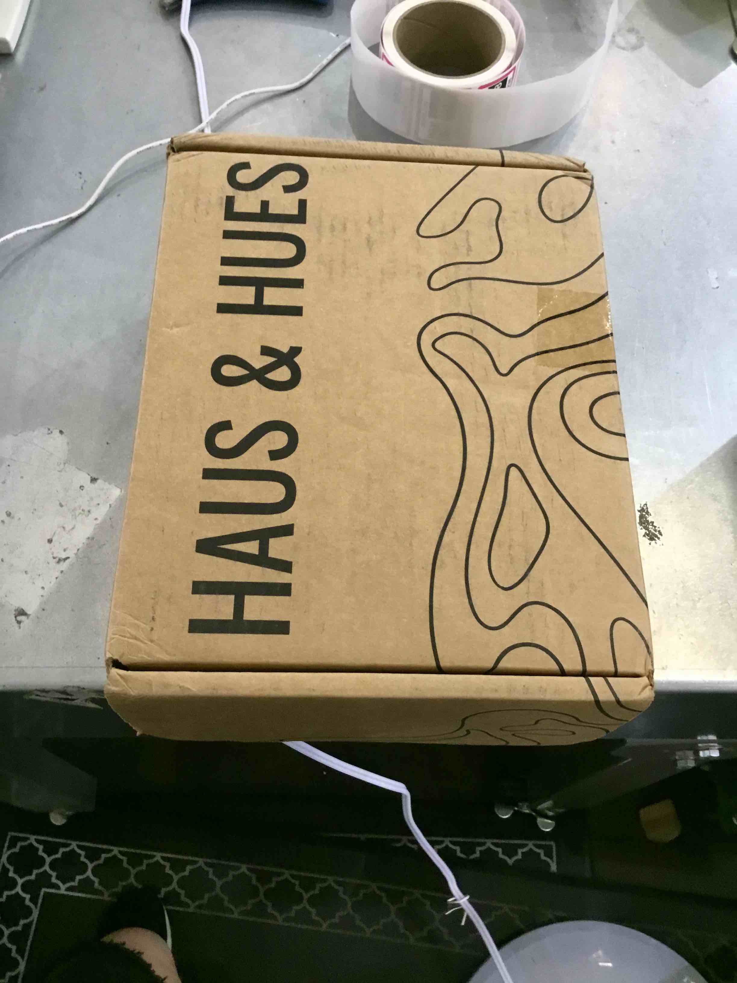 https://s3.amazonaws.com/lotting-images-prod/bidfta/EXS00240234_1685544210296.jpeg