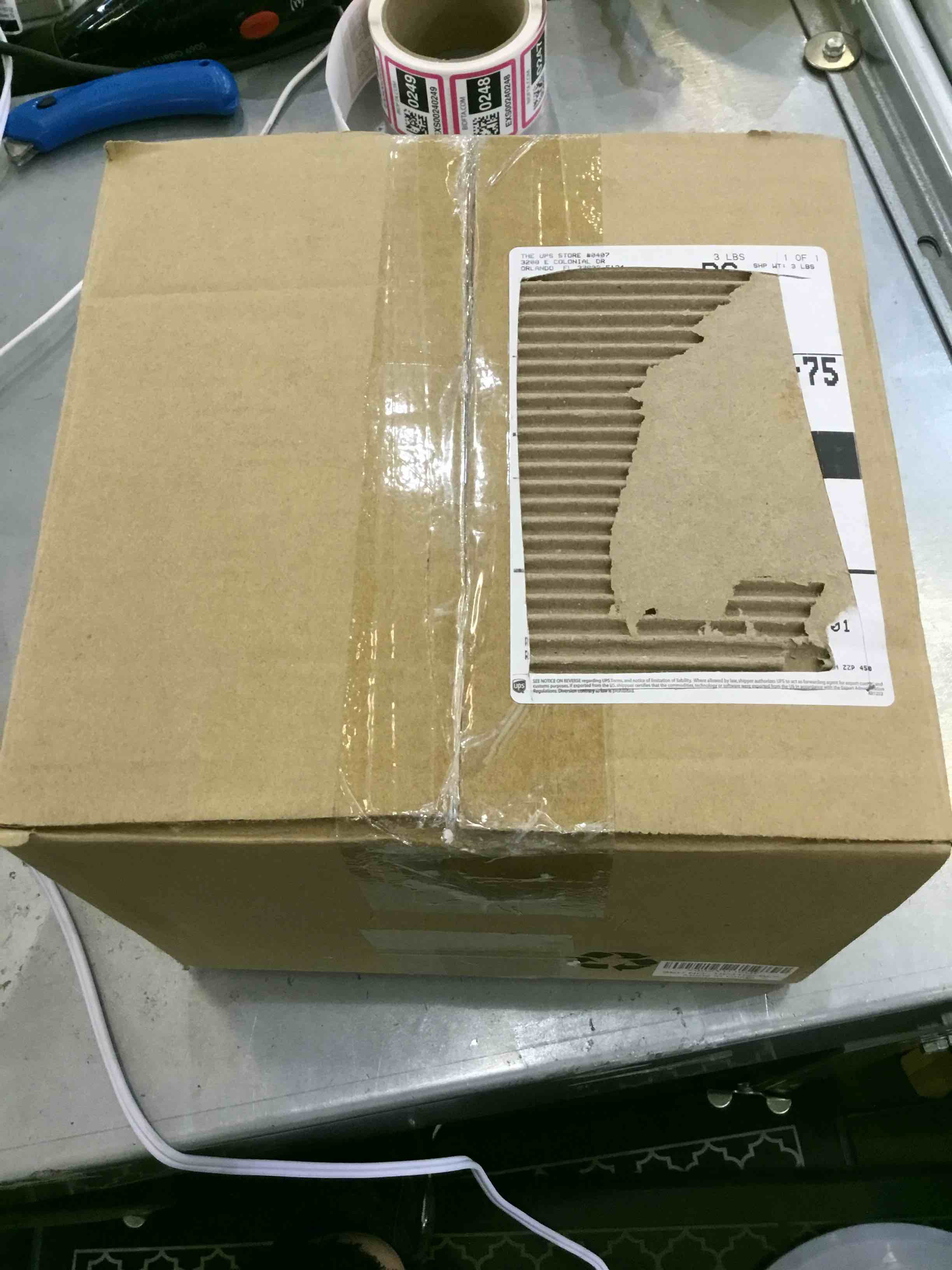 https://s3.amazonaws.com/lotting-images-prod/bidfta/EXS00240243_1685544801369.jpeg