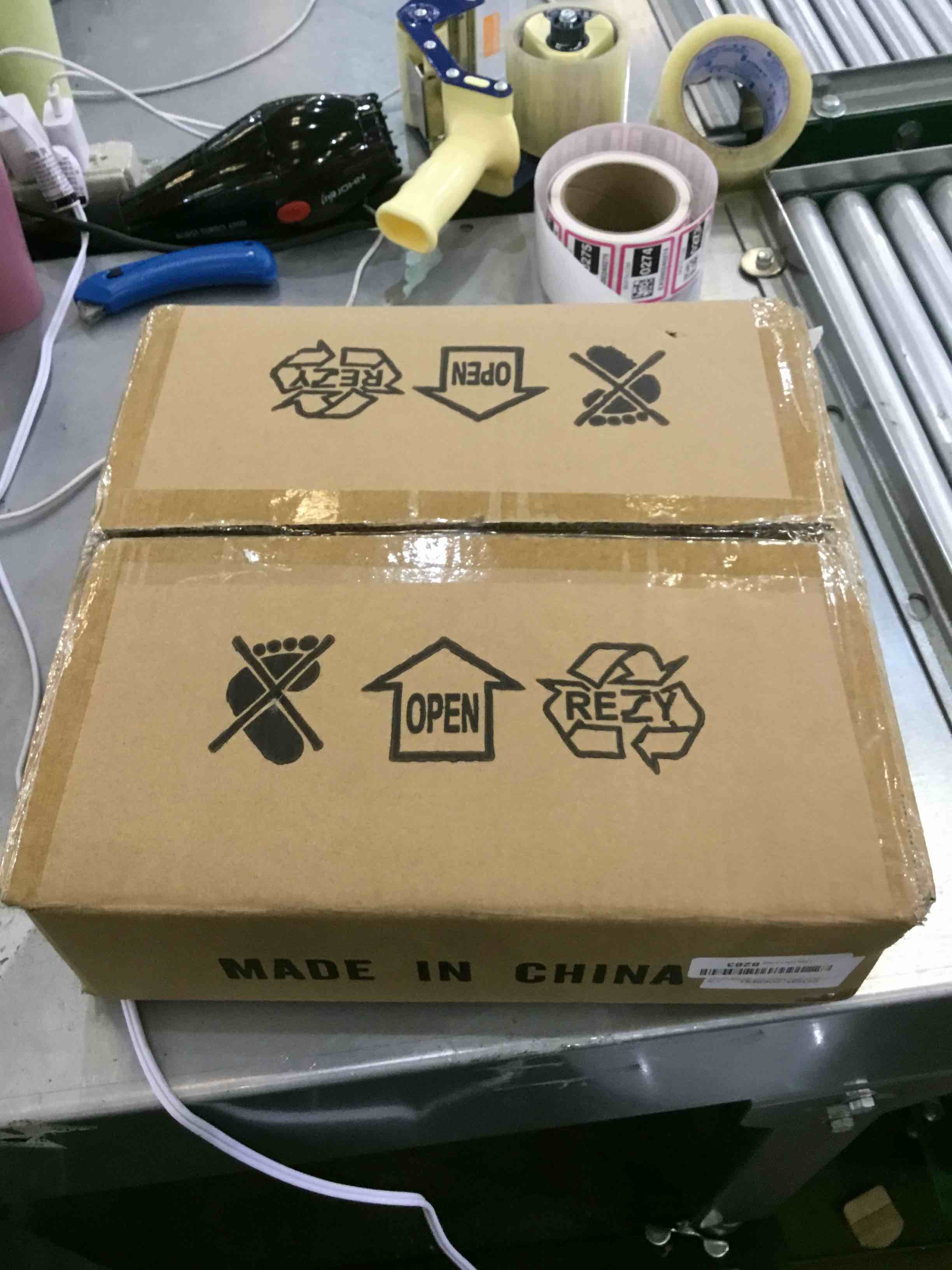 https://s3.amazonaws.com/lotting-images-prod/bidfta/EXS00240267_1685547250236.jpeg