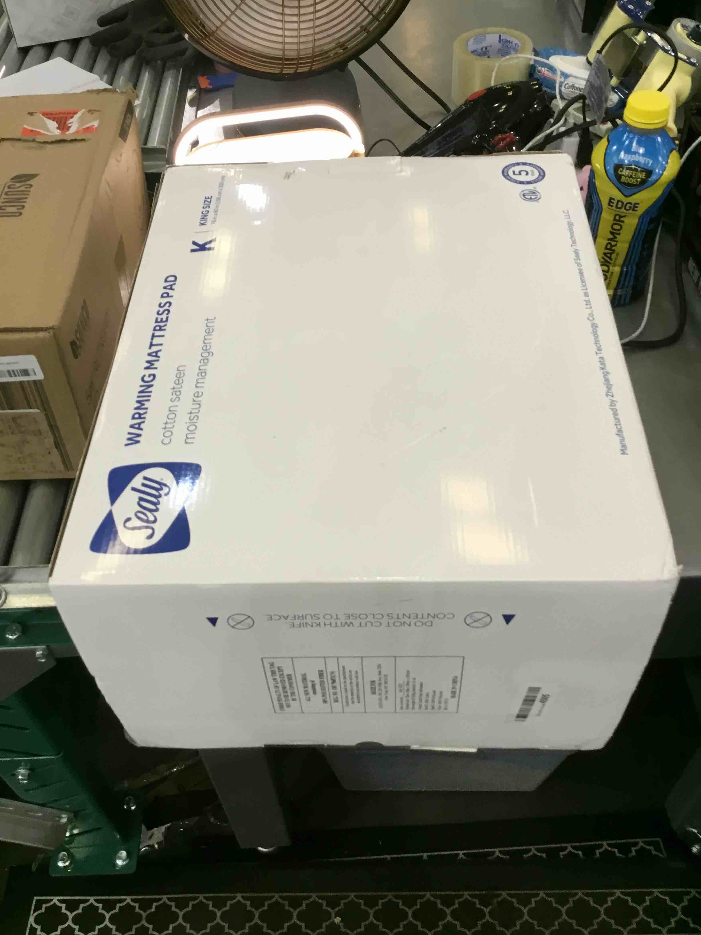 https://s3.amazonaws.com/lotting-images-prod/bidfta/EXS00240428_1685726606128.jpeg