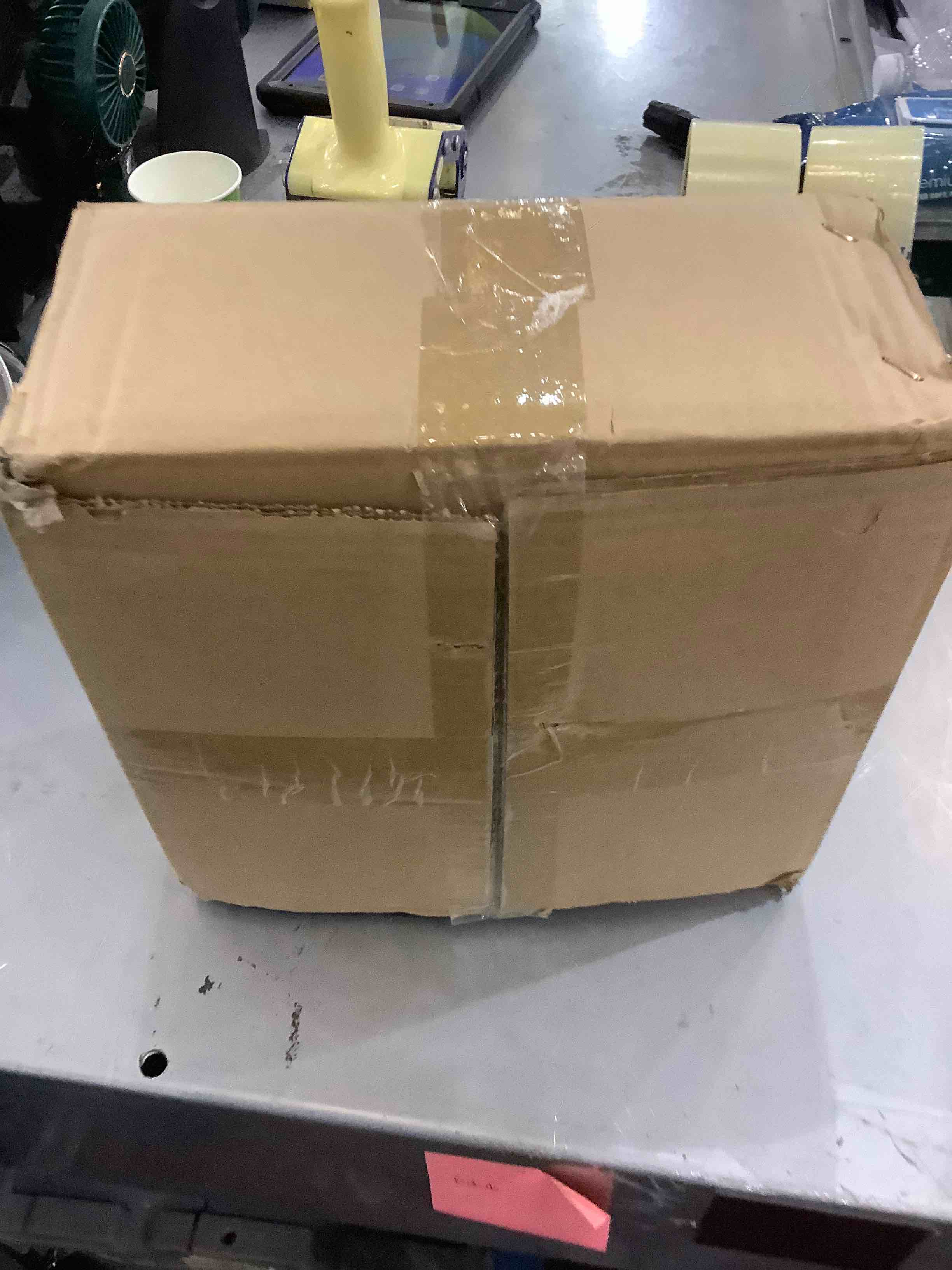 https://s3.amazonaws.com/lotting-images-prod/bidfta/EXS00240573_1685536969331.jpeg