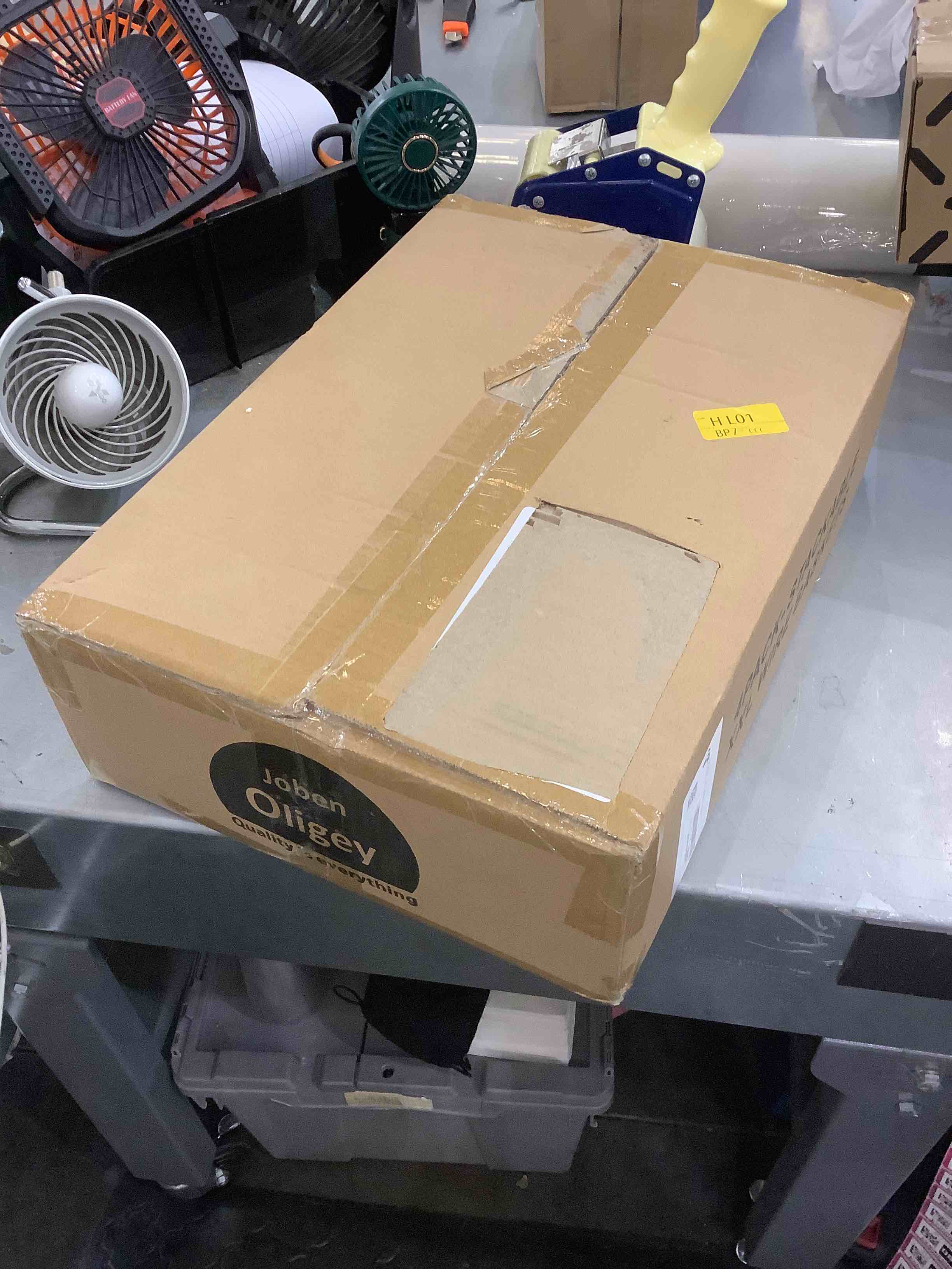 https://s3.amazonaws.com/lotting-images-prod/bidfta/EXS00240847_1685714883748.jpeg
