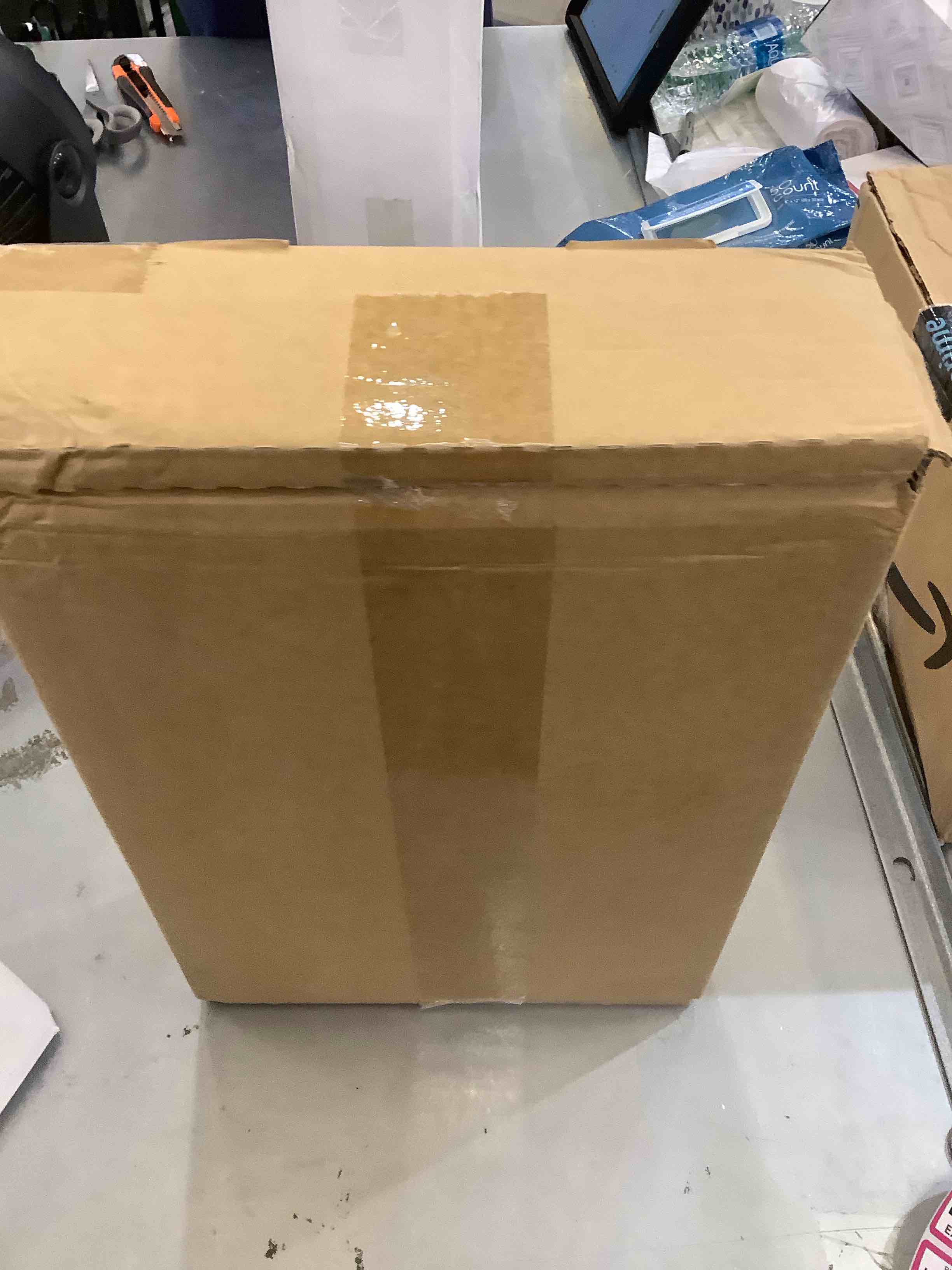 https://s3.amazonaws.com/lotting-images-prod/bidfta/EXS00240884_1685718207767.jpeg