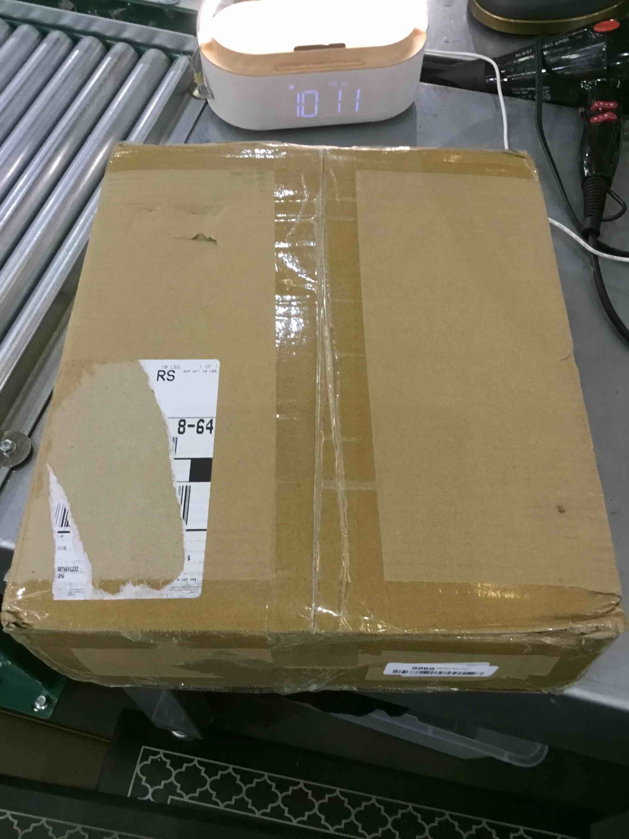 https://s3.amazonaws.com/lotting-images-prod/bidfta/EXS00240984_1685972396221.jpeg