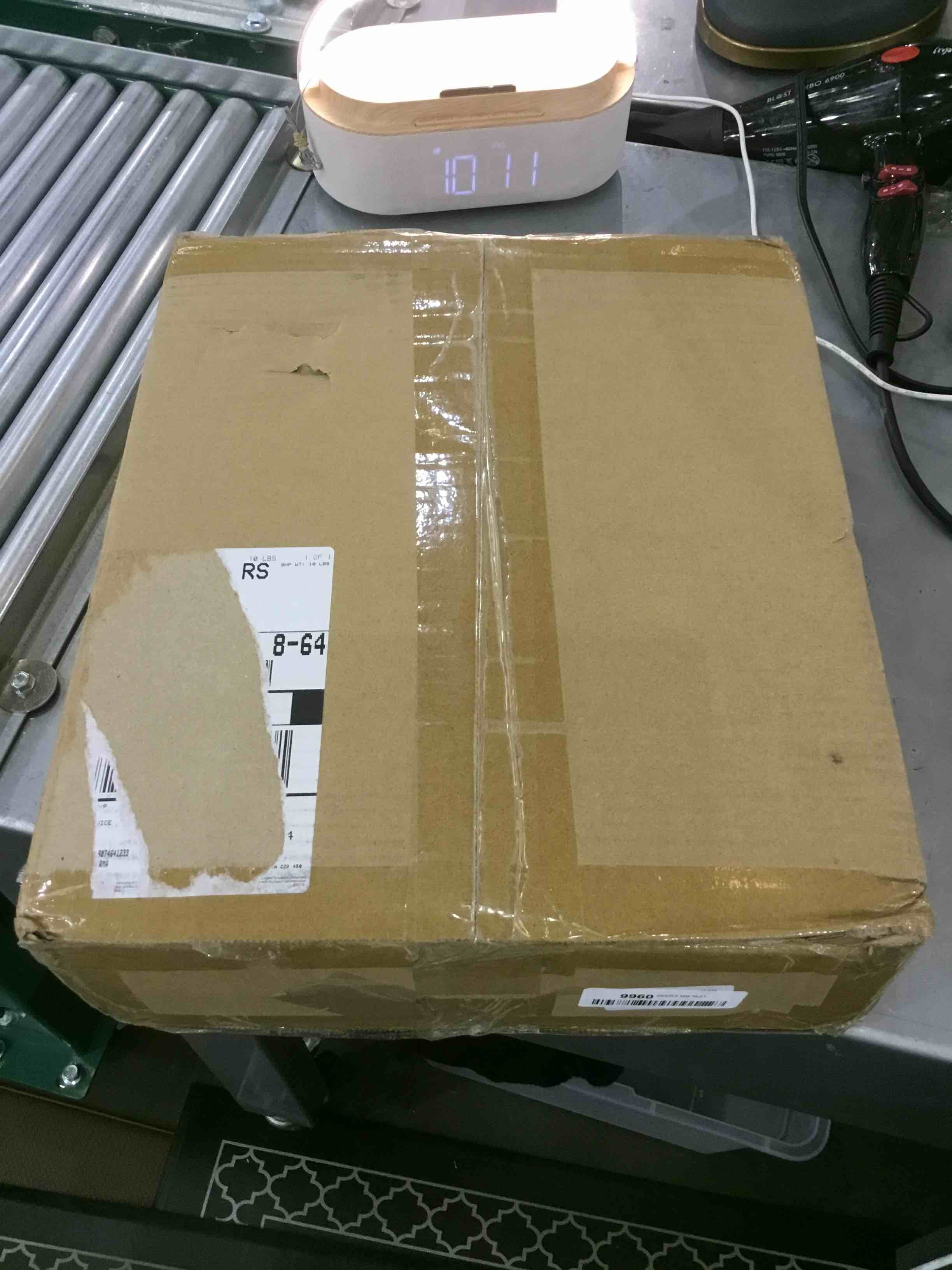 https://s3.amazonaws.com/lotting-images-prod/bidfta/EXS00240984_1685972397719.jpeg