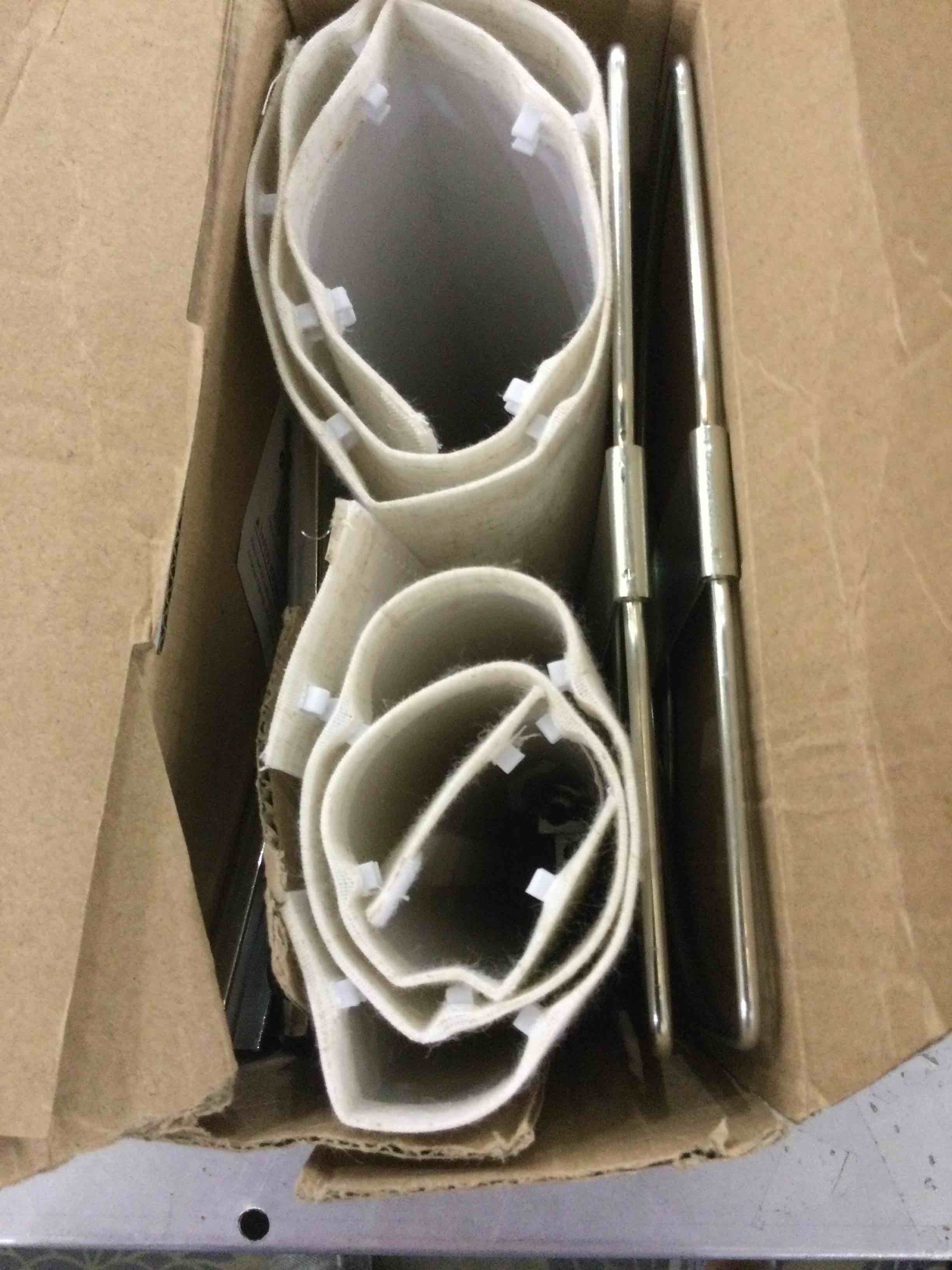 https://s3.amazonaws.com/lotting-images-prod/bidfta/EXS00241679_1685562651747.jpeg