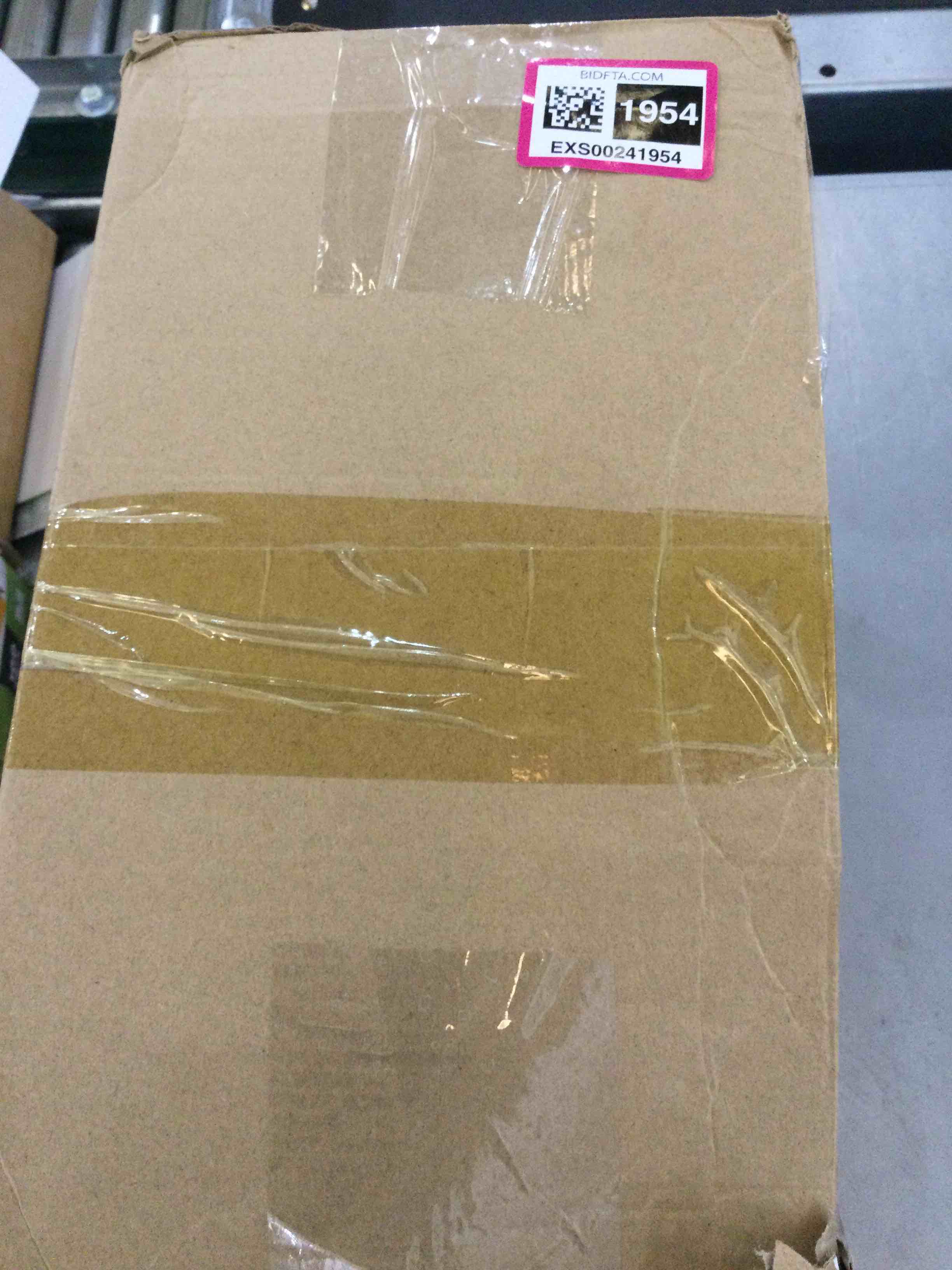 https://s3.amazonaws.com/lotting-images-prod/bidfta/EXS00241954_1685714749353.jpeg
