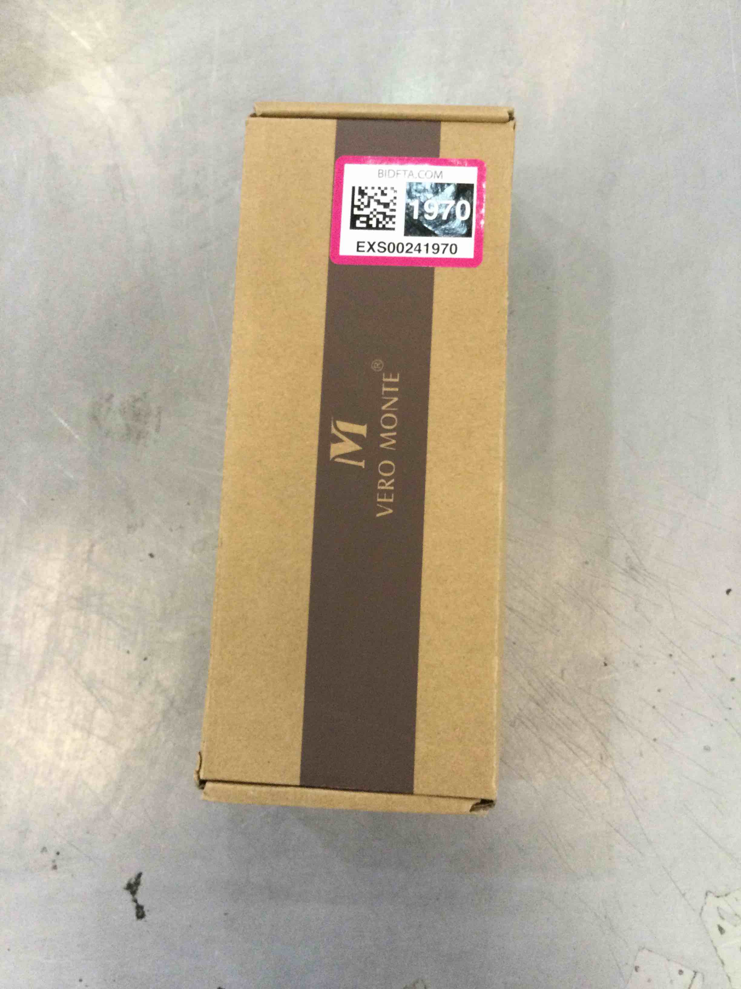https://s3.amazonaws.com/lotting-images-prod/bidfta/EXS00241970_1685720254029.jpeg