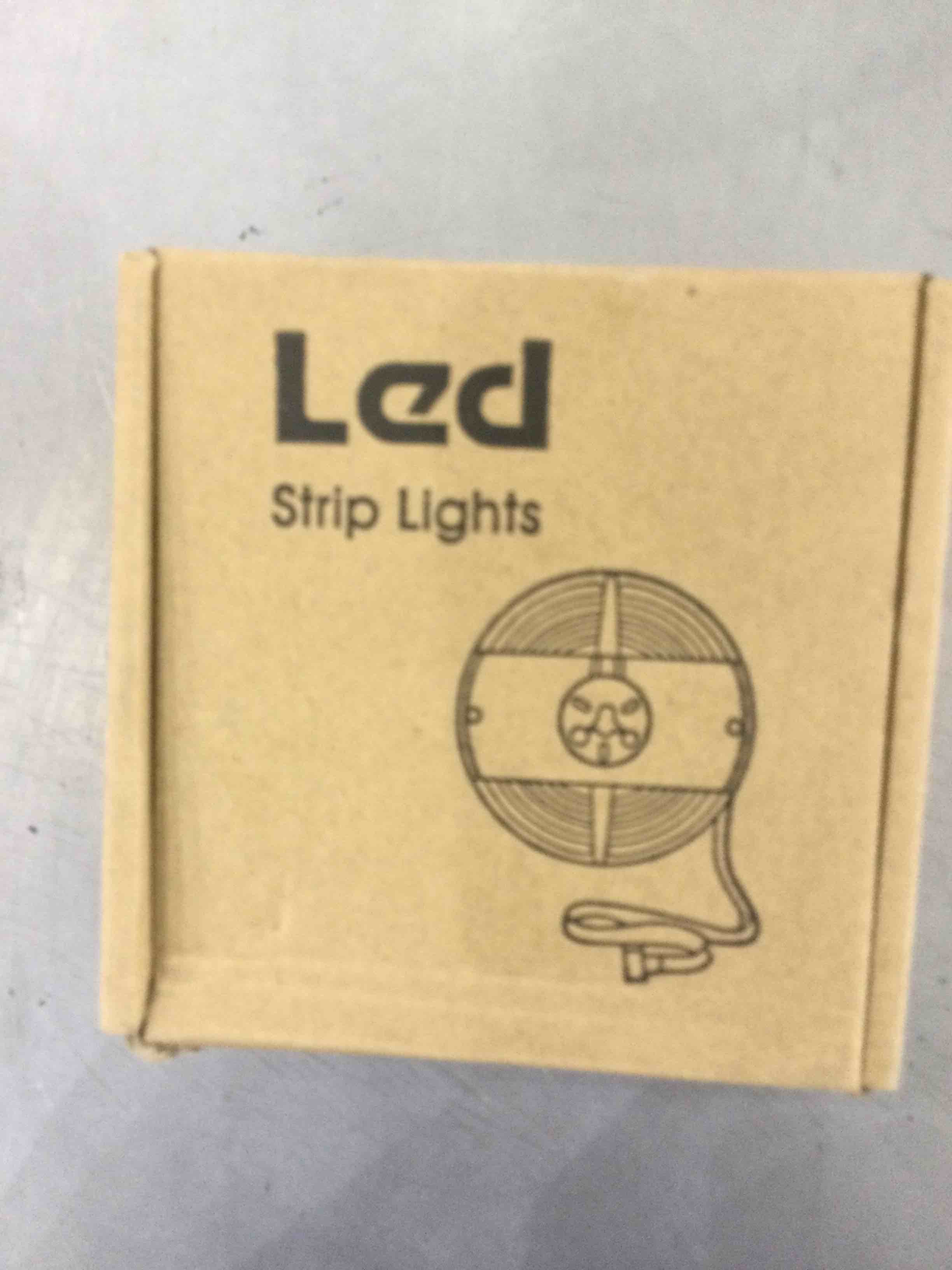 https://s3.amazonaws.com/lotting-images-prod/bidfta/EXS00242000_1685969183728.jpeg