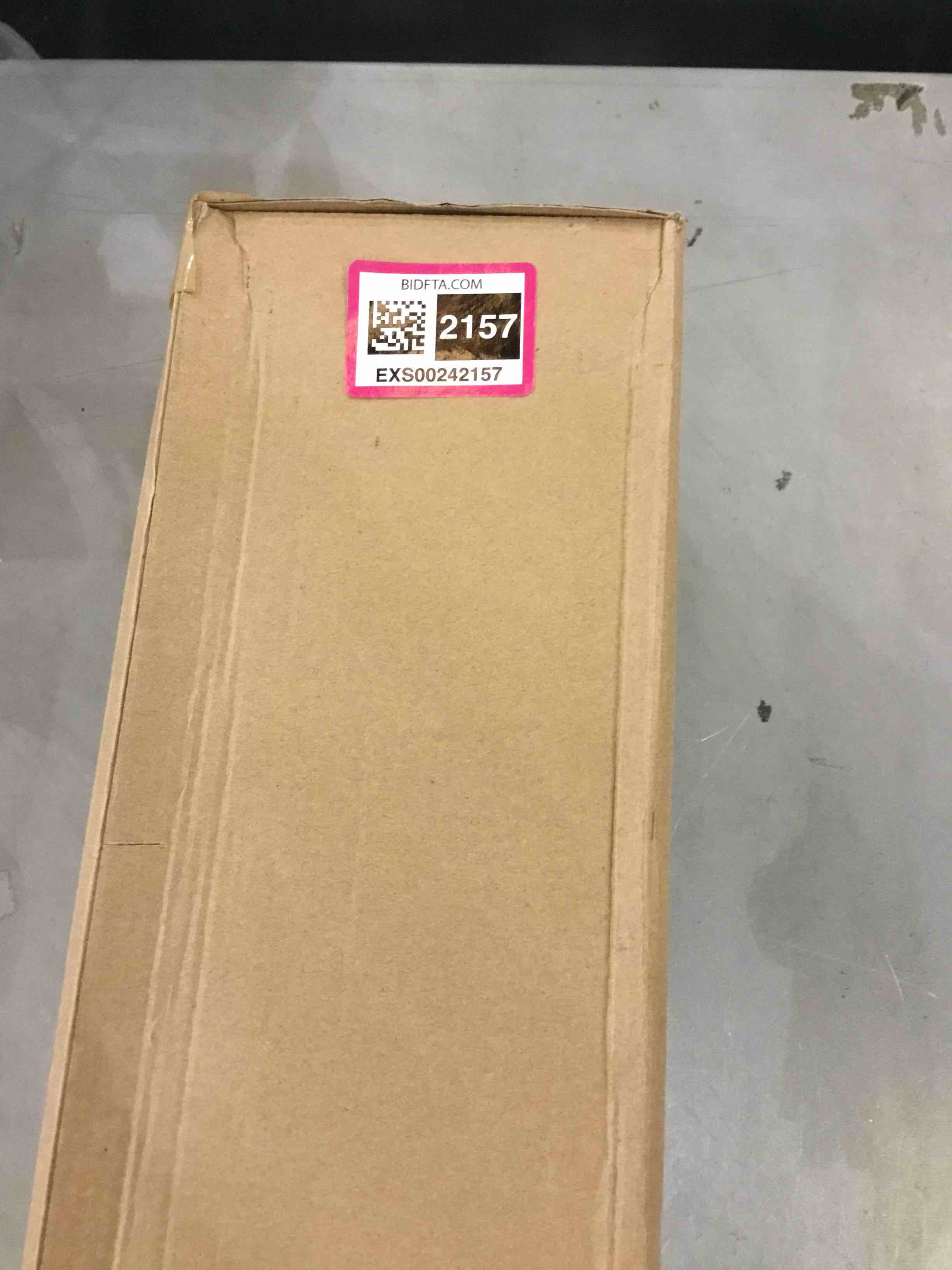 https://s3.amazonaws.com/lotting-images-prod/bidfta/EXS00242157_1685629771633.jpeg