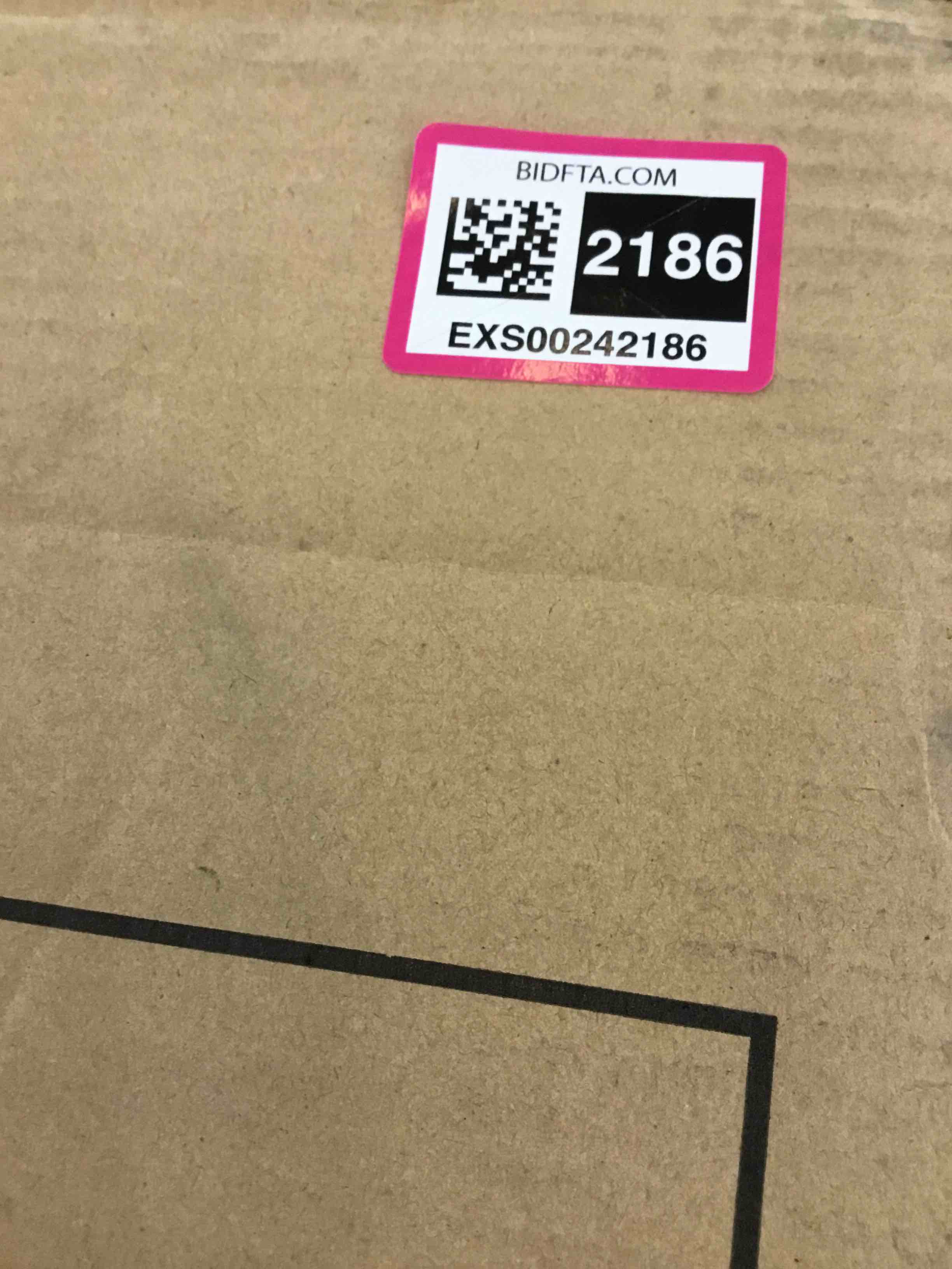 https://s3.amazonaws.com/lotting-images-prod/bidfta/EXS00242186_1685632447378.jpeg
