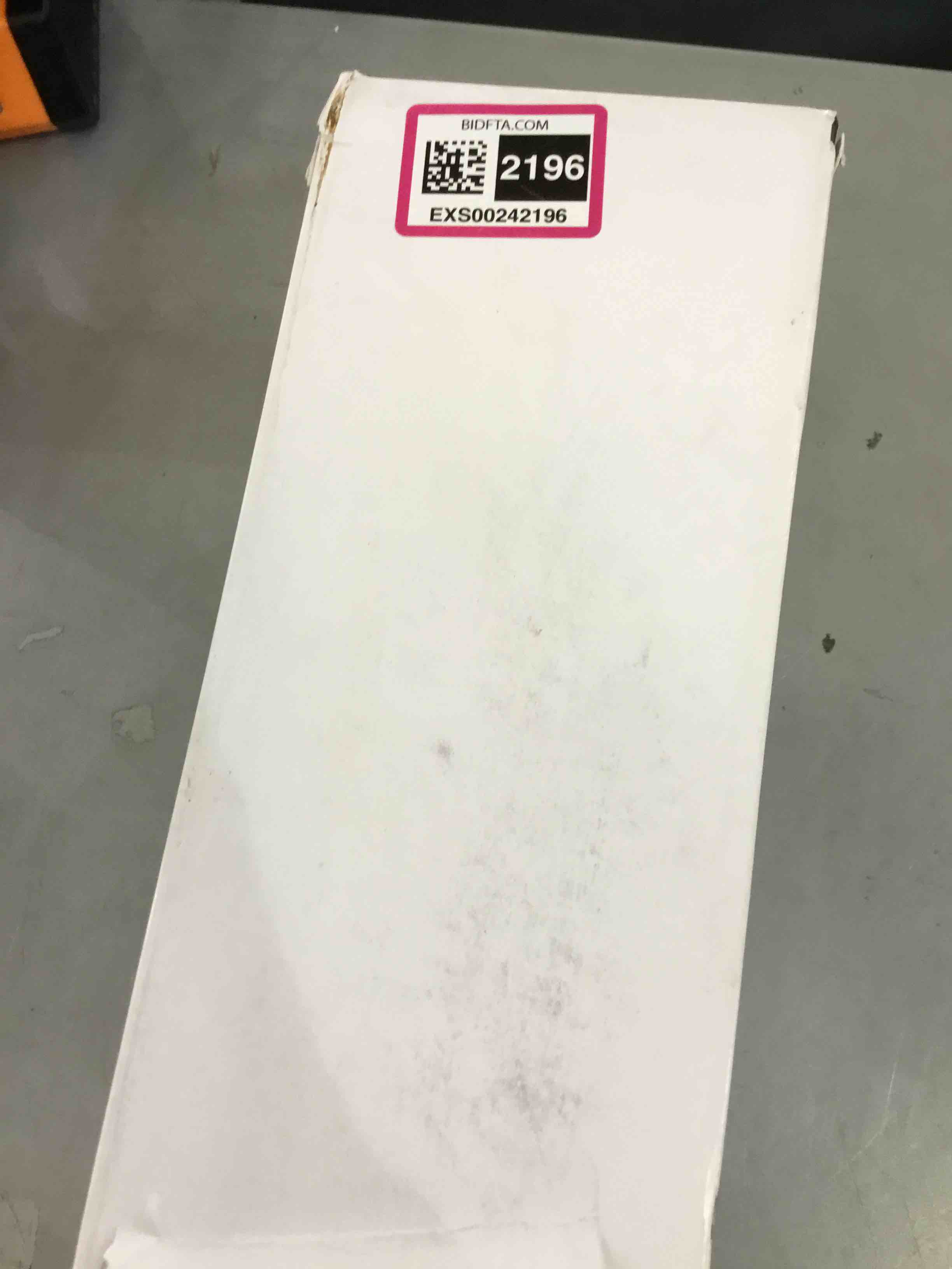 https://s3.amazonaws.com/lotting-images-prod/bidfta/EXS00242196_1685633462462.jpeg