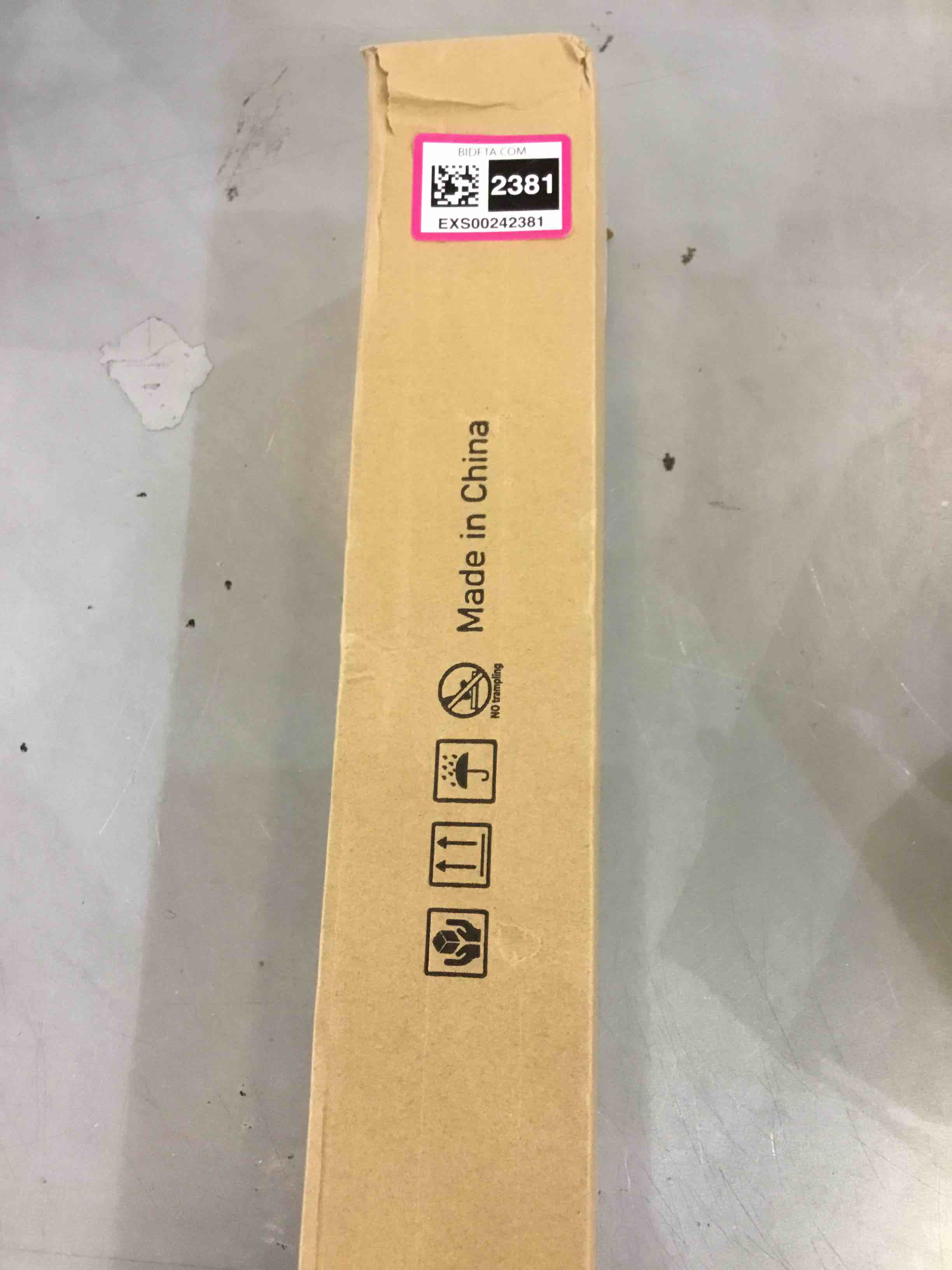https://s3.amazonaws.com/lotting-images-prod/bidfta/EXS00242381_1685712469986.jpeg