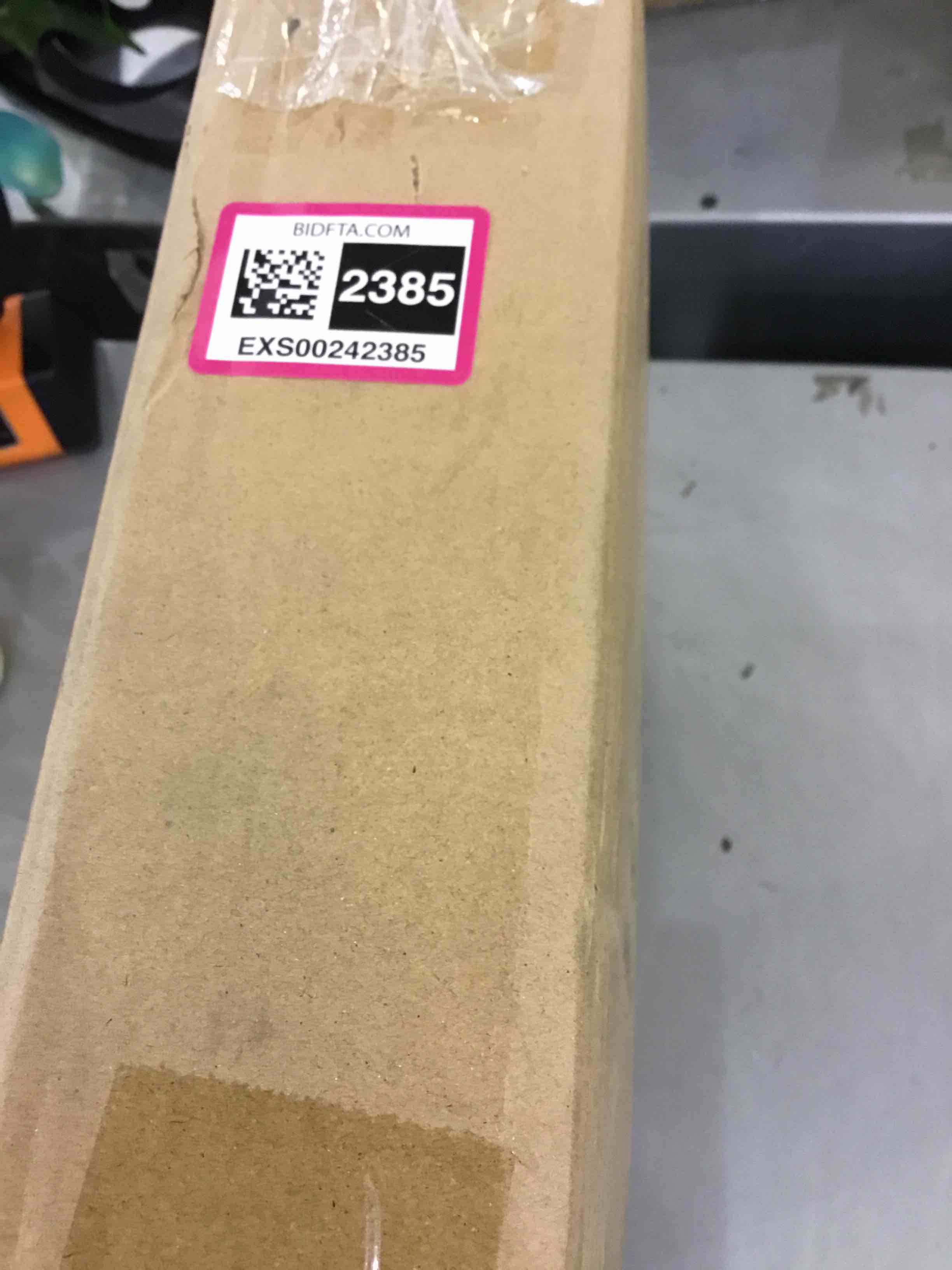 https://s3.amazonaws.com/lotting-images-prod/bidfta/EXS00242385_1685712834144.jpeg