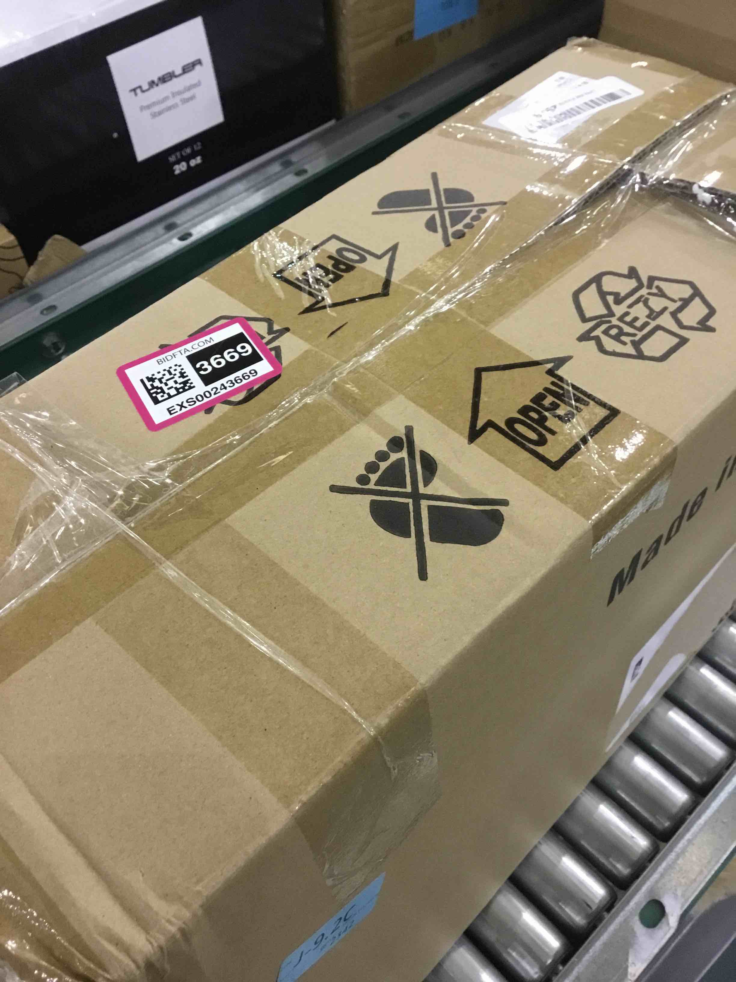 Modern Bathroom Light Fixture Over Mirror Led Vanity Light Fixture 3 Light Dimmable Wall Sconce Lighting Chrome Acrylic Crystals Wall Light with Clear Glass Shade Crystal Bubble 6700k Cool White