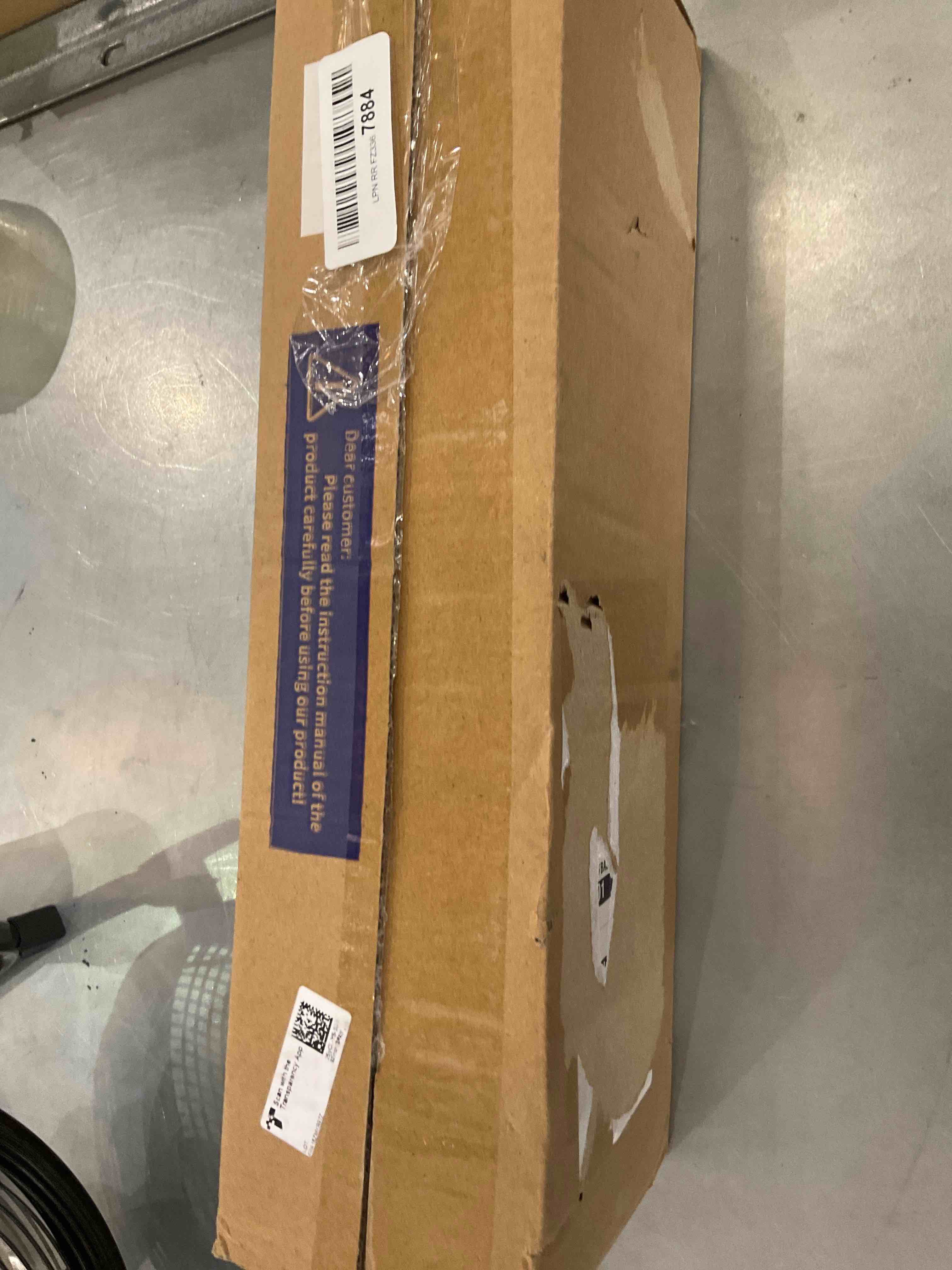 https://s3.amazonaws.com/lotting-images-prod/bidfta/EXS00246413_1686156846790.jpeg