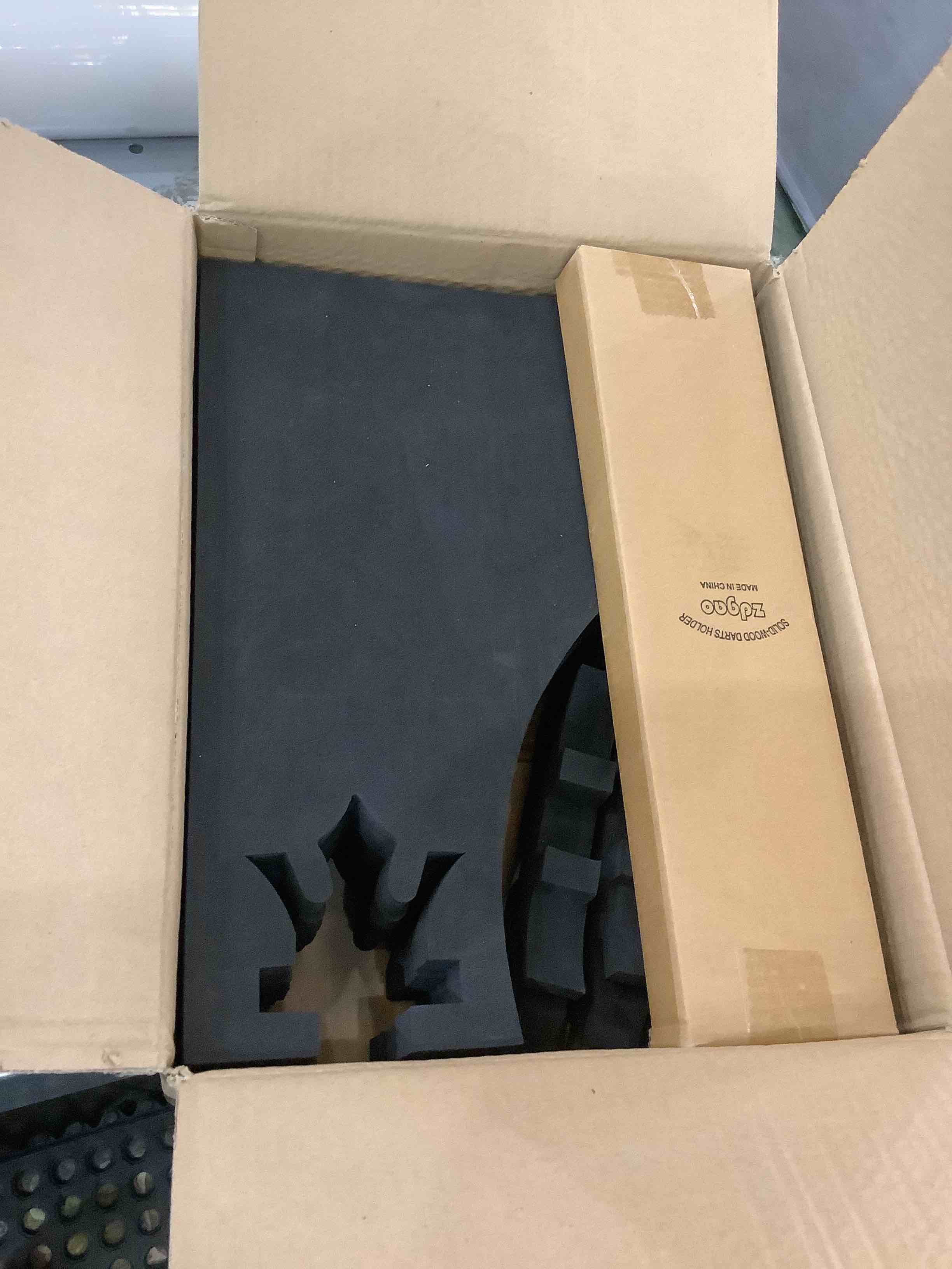 https://s3.amazonaws.com/lotting-images-prod/bidfta/EXS00246586_1686235206876.jpeg