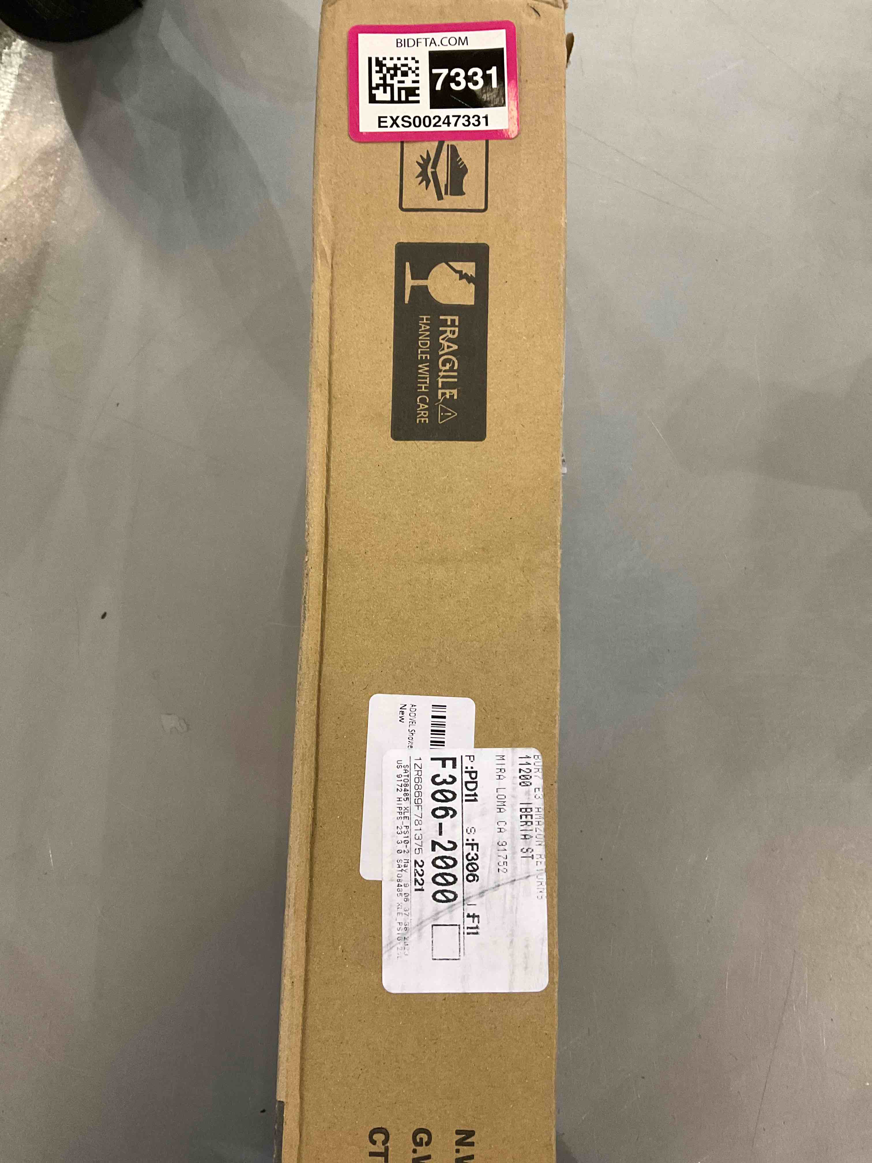 https://s3.amazonaws.com/lotting-images-prod/bidfta/EXS00247331_1685968200192.jpeg
