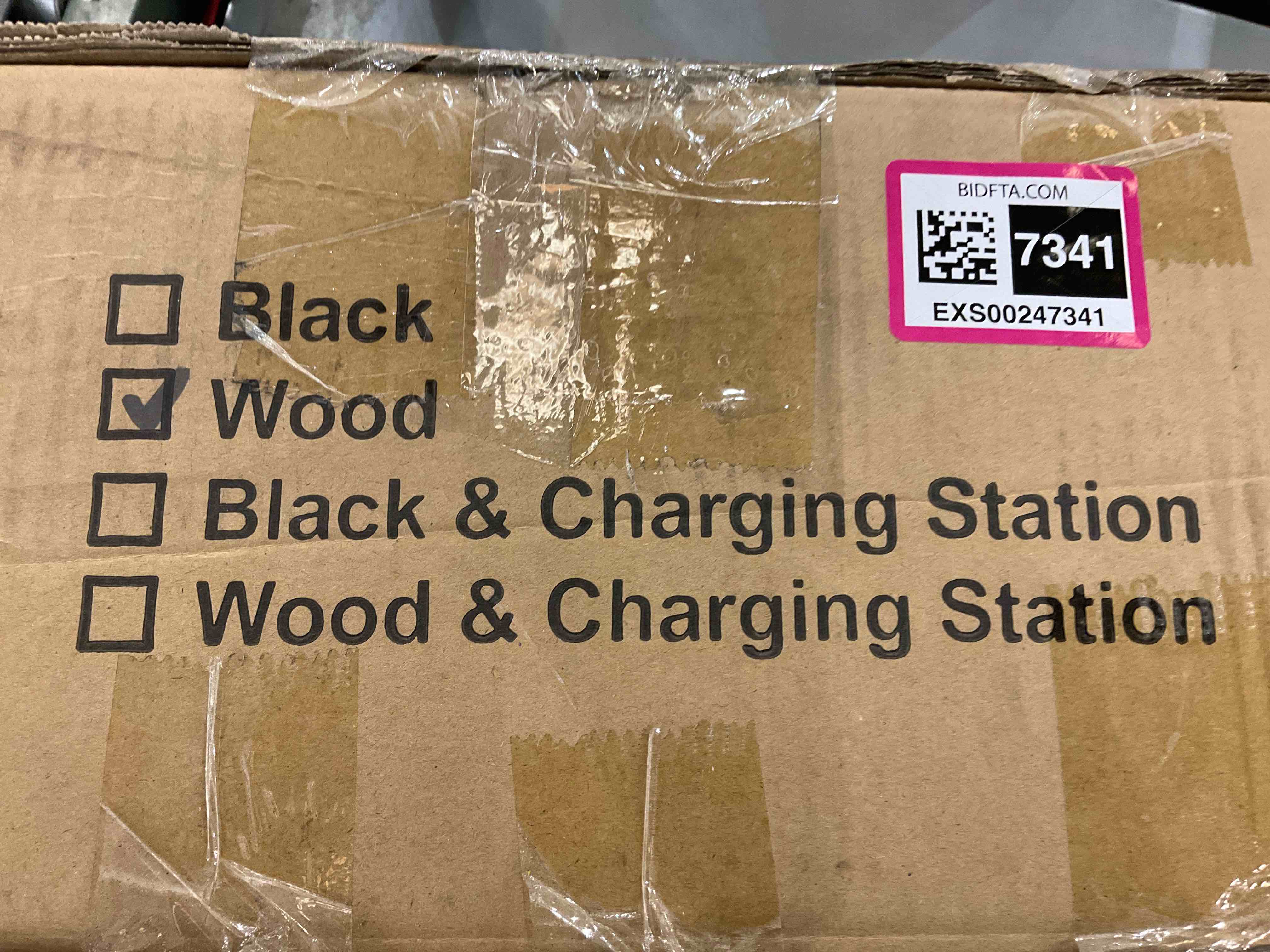 https://s3.amazonaws.com/lotting-images-prod/bidfta/EXS00247341_1685969329632.jpeg