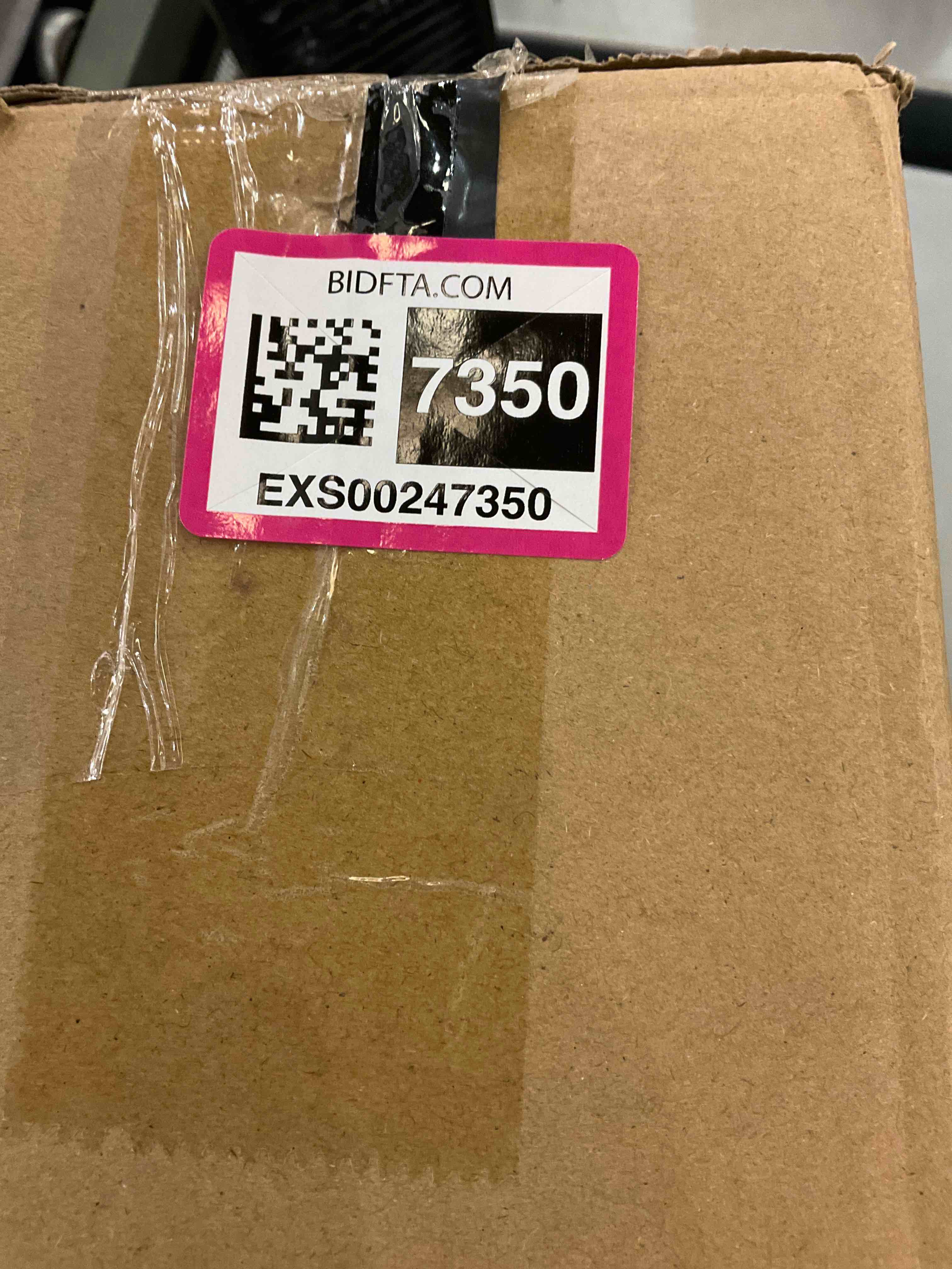 https://s3.amazonaws.com/lotting-images-prod/bidfta/EXS00247350_1685972457201.jpeg