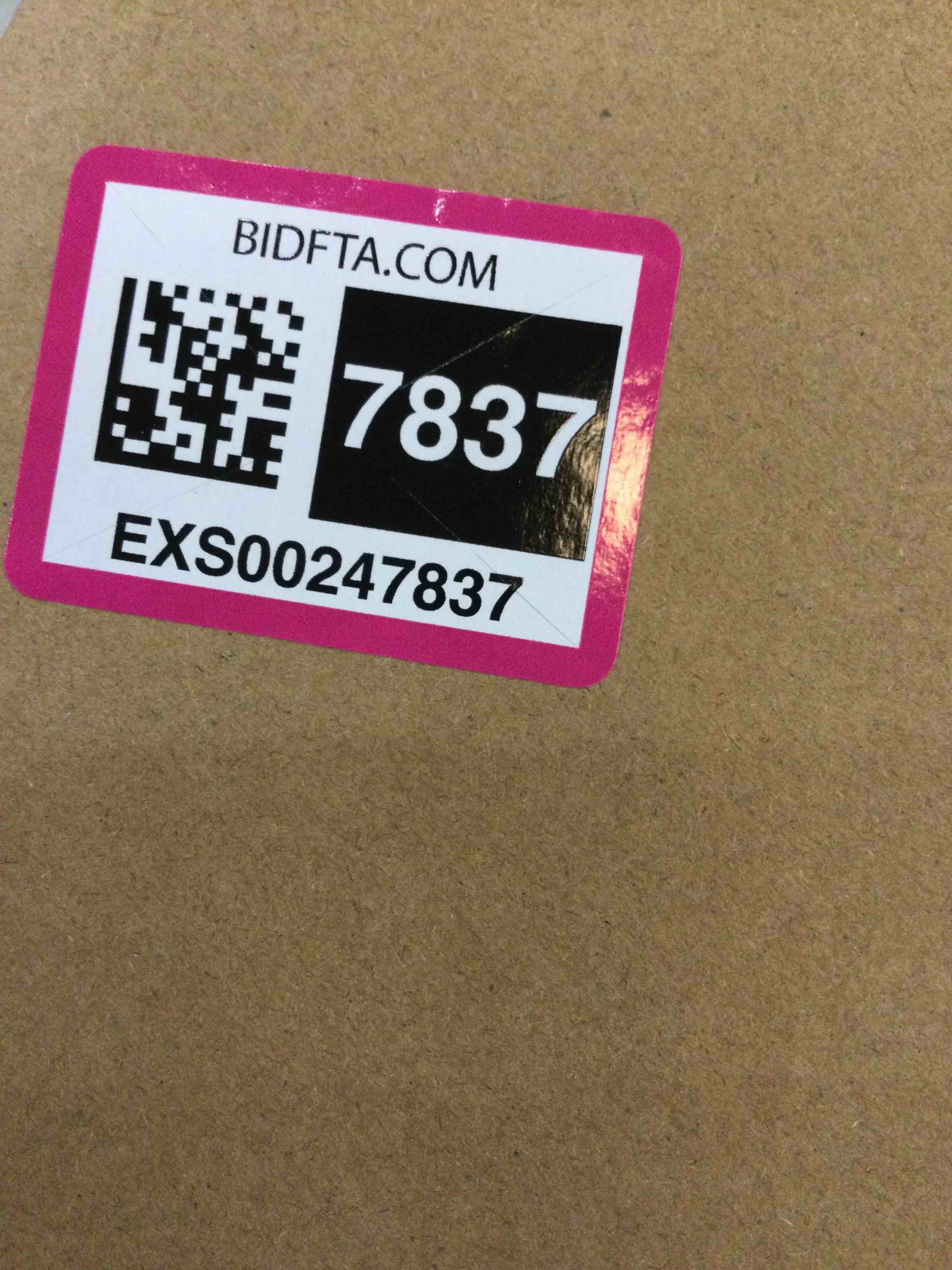 https://s3.amazonaws.com/lotting-images-prod/bidfta/EXS00247837_1685978114124.jpeg