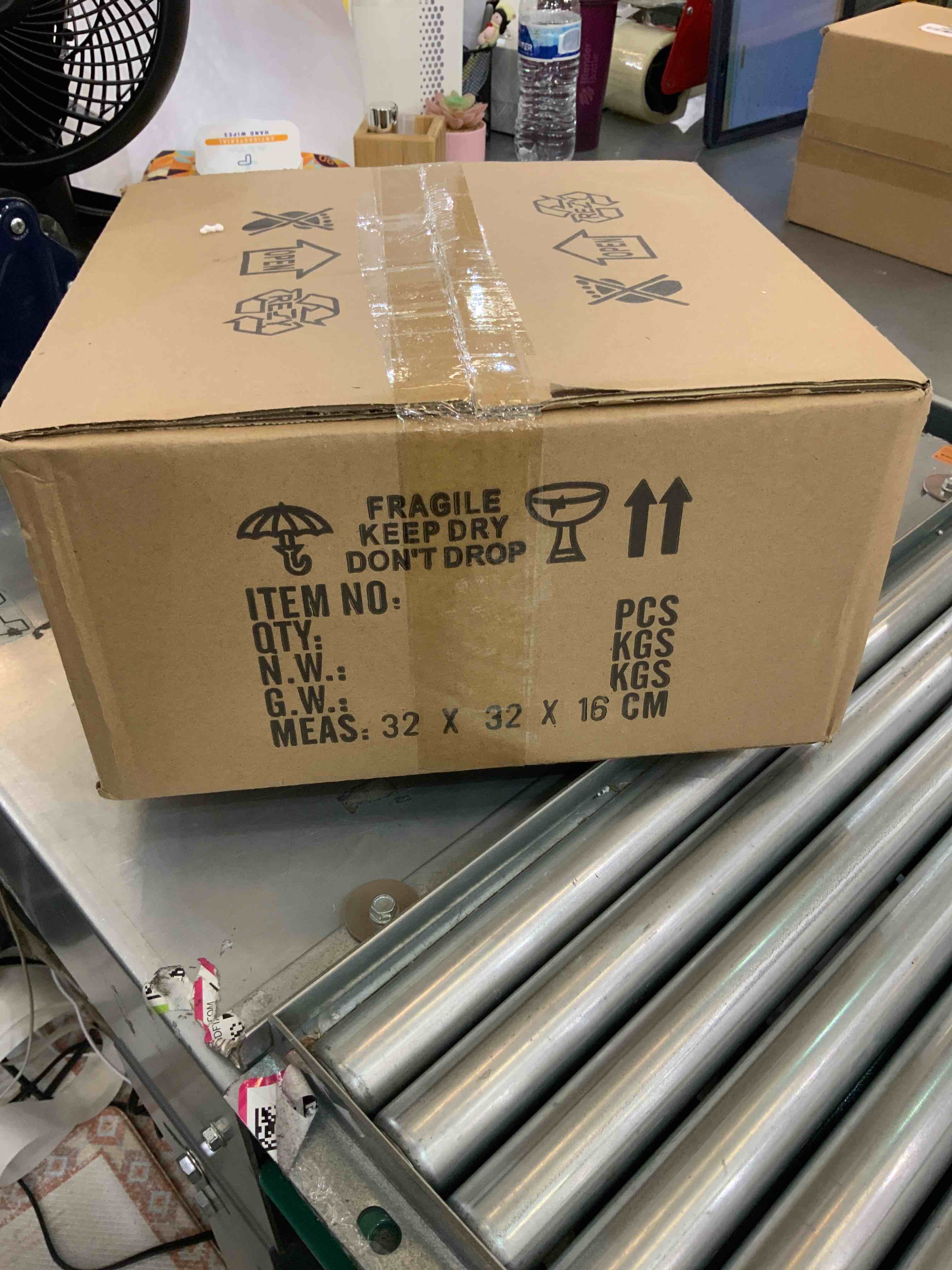 https://s3.amazonaws.com/lotting-images-prod/bidfta/EXS00248107_1685634129692.jpeg