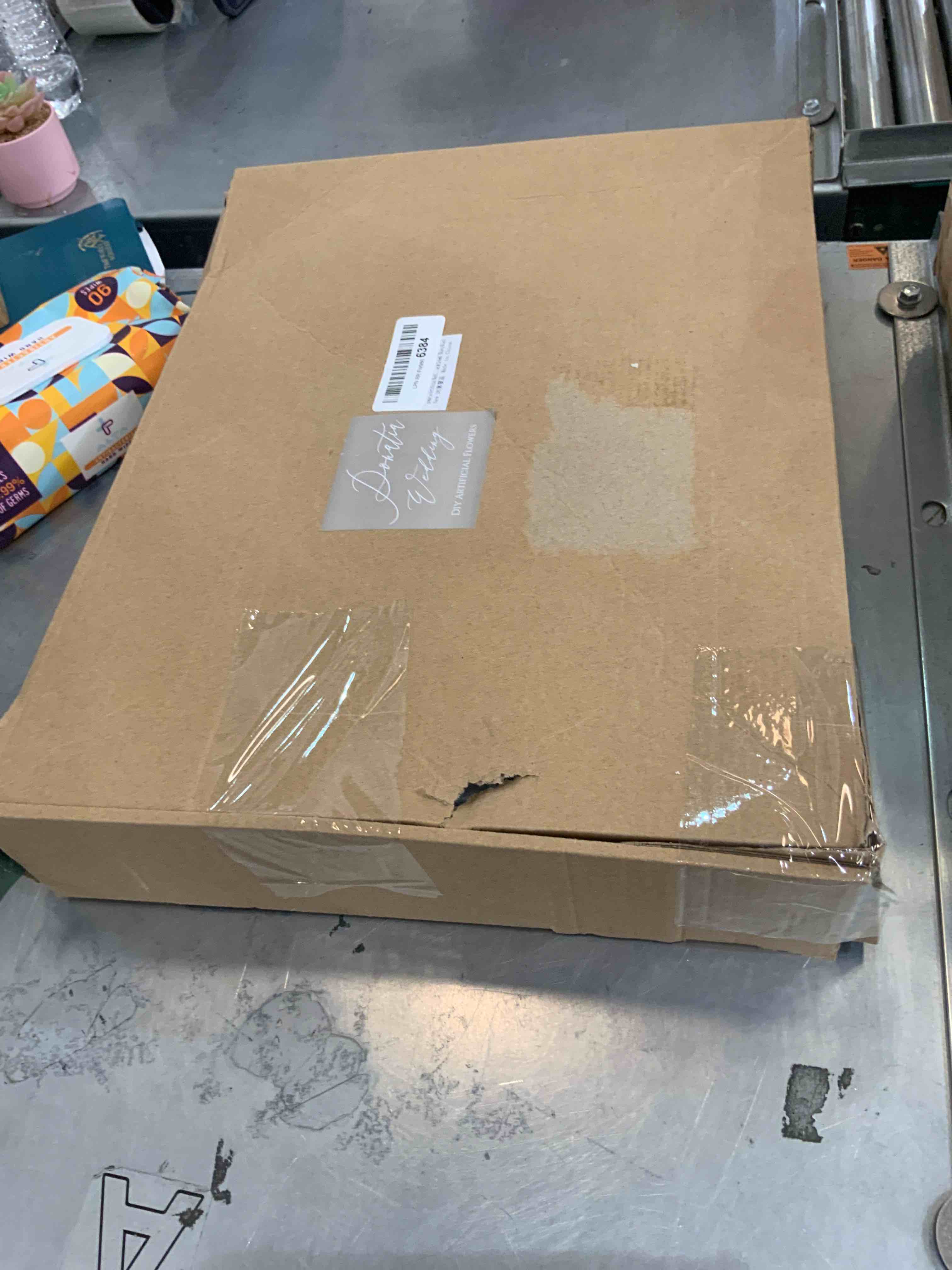 https://s3.amazonaws.com/lotting-images-prod/bidfta/EXS00248440_1685726371049.jpeg