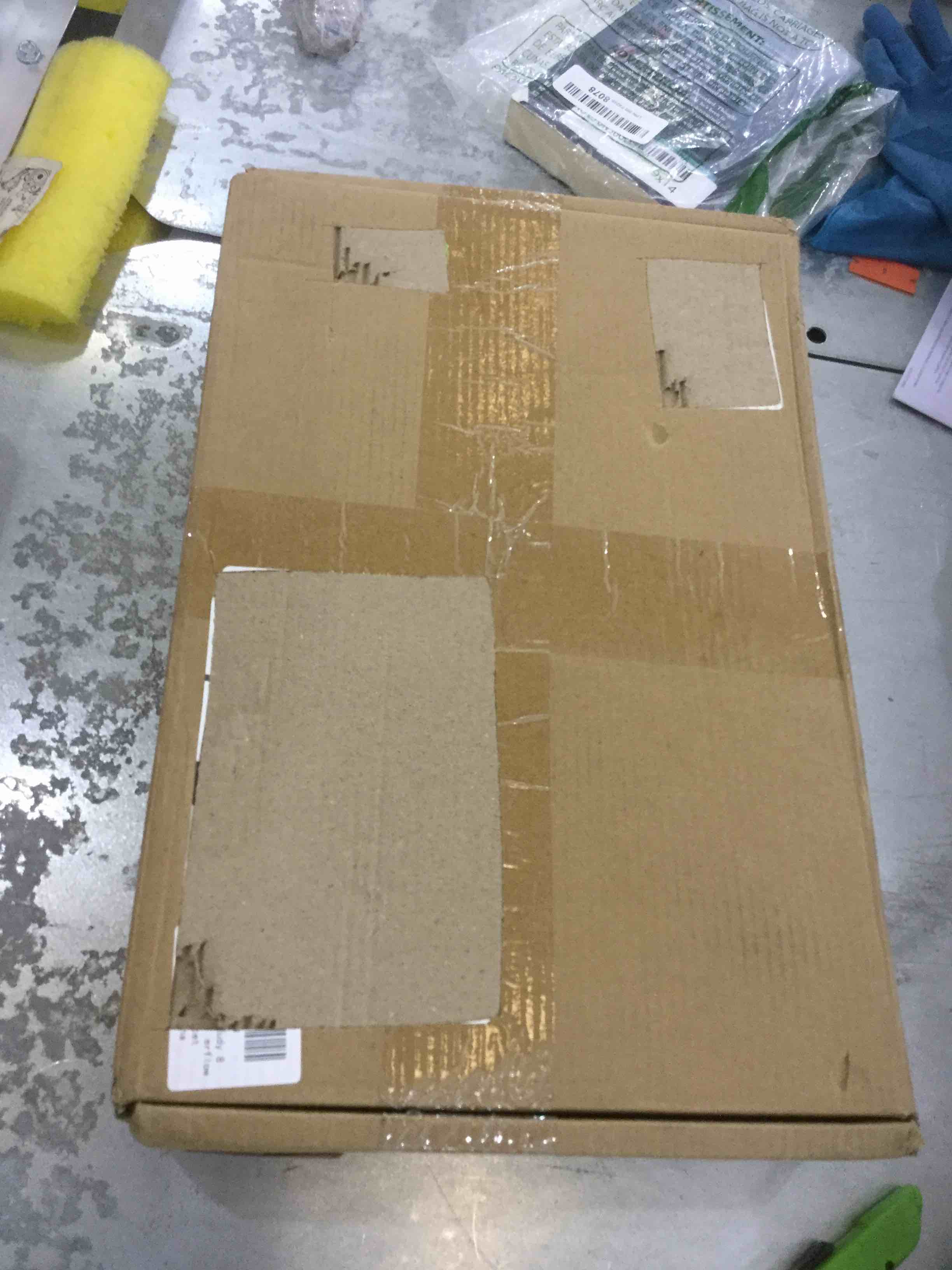 https://s3.amazonaws.com/lotting-images-prod/bidfta/EXS00248622_1685714815446.jpeg
