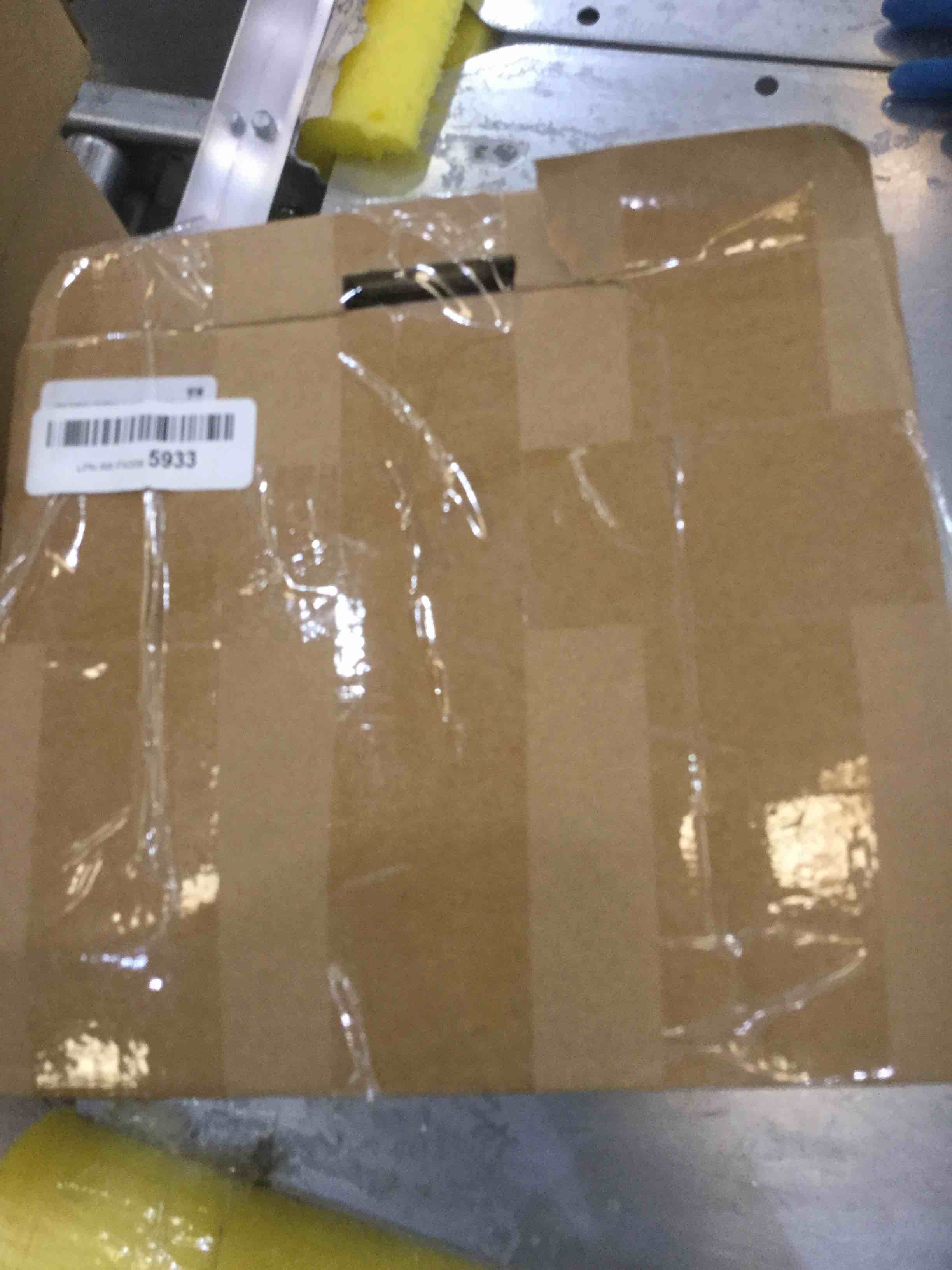 https://s3.amazonaws.com/lotting-images-prod/bidfta/EXS00248650_1685719055718.jpeg