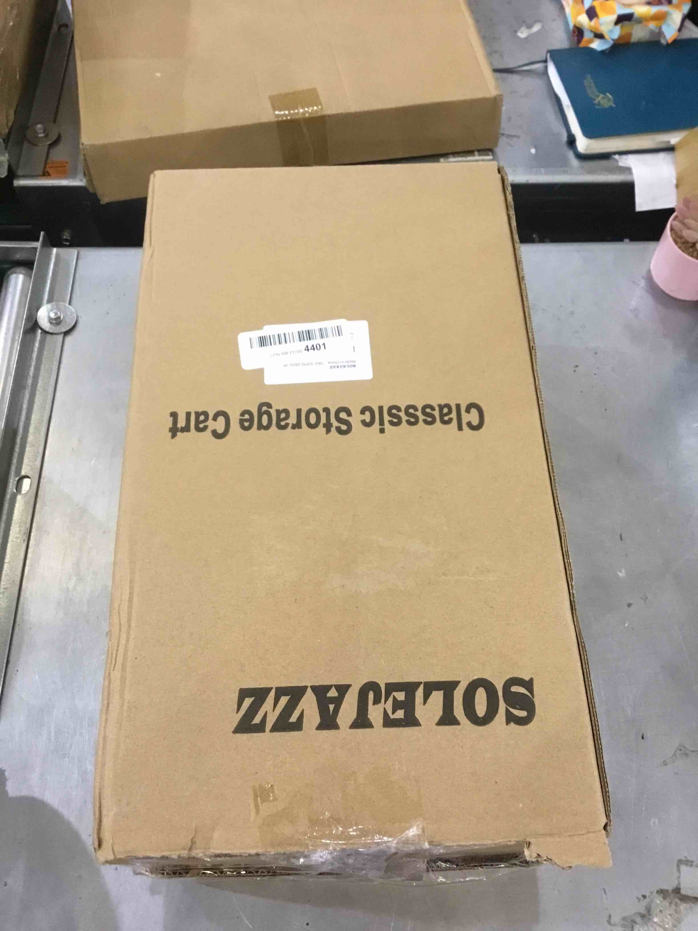https://s3.amazonaws.com/lotting-images-prod/bidfta/EXS00249088_1685713066190.jpeg