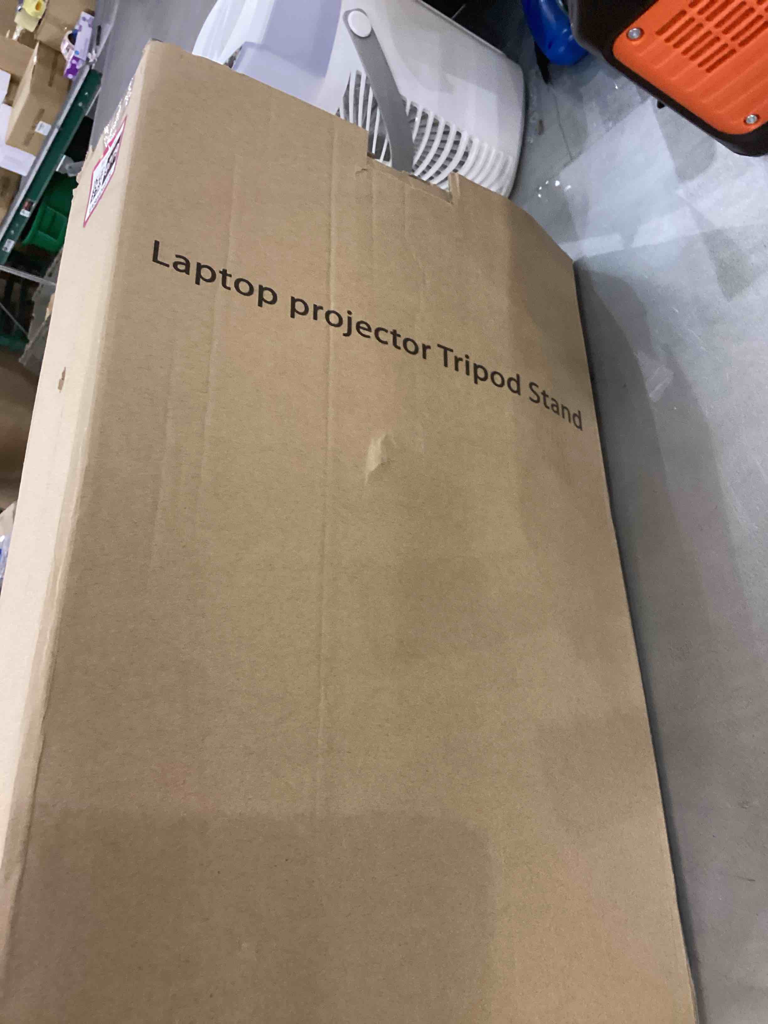 https://s3.amazonaws.com/lotting-images-prod/bidfta/EXS00249779_1685971684248.jpeg