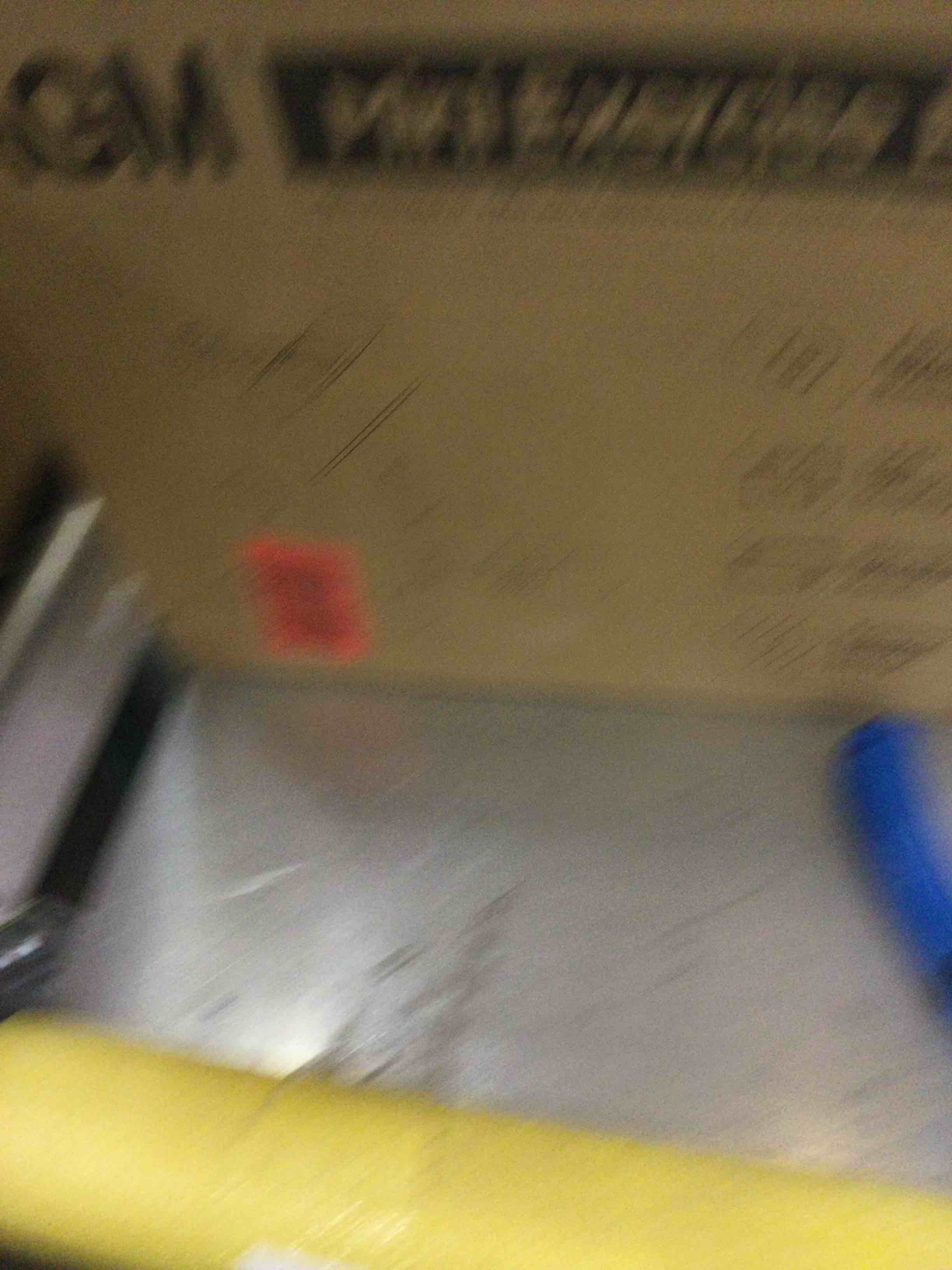 https://s3.amazonaws.com/lotting-images-prod/bidfta/EXS00251080_1685632296142.jpeg