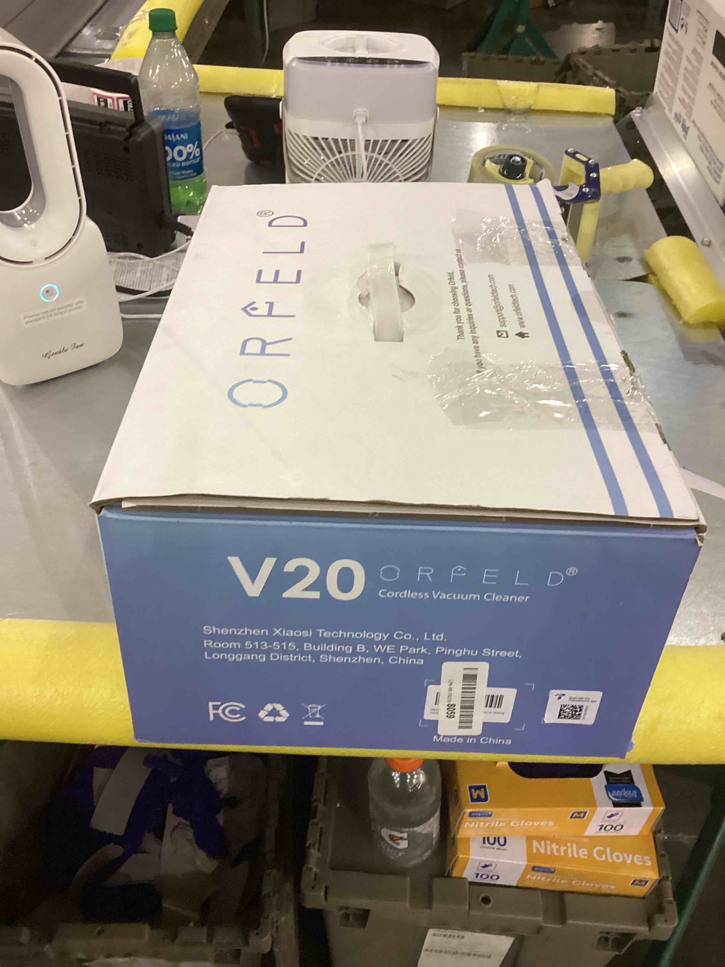 https://s3.amazonaws.com/lotting-images-prod/bidfta/EXS00251104_1685964714003.jpeg