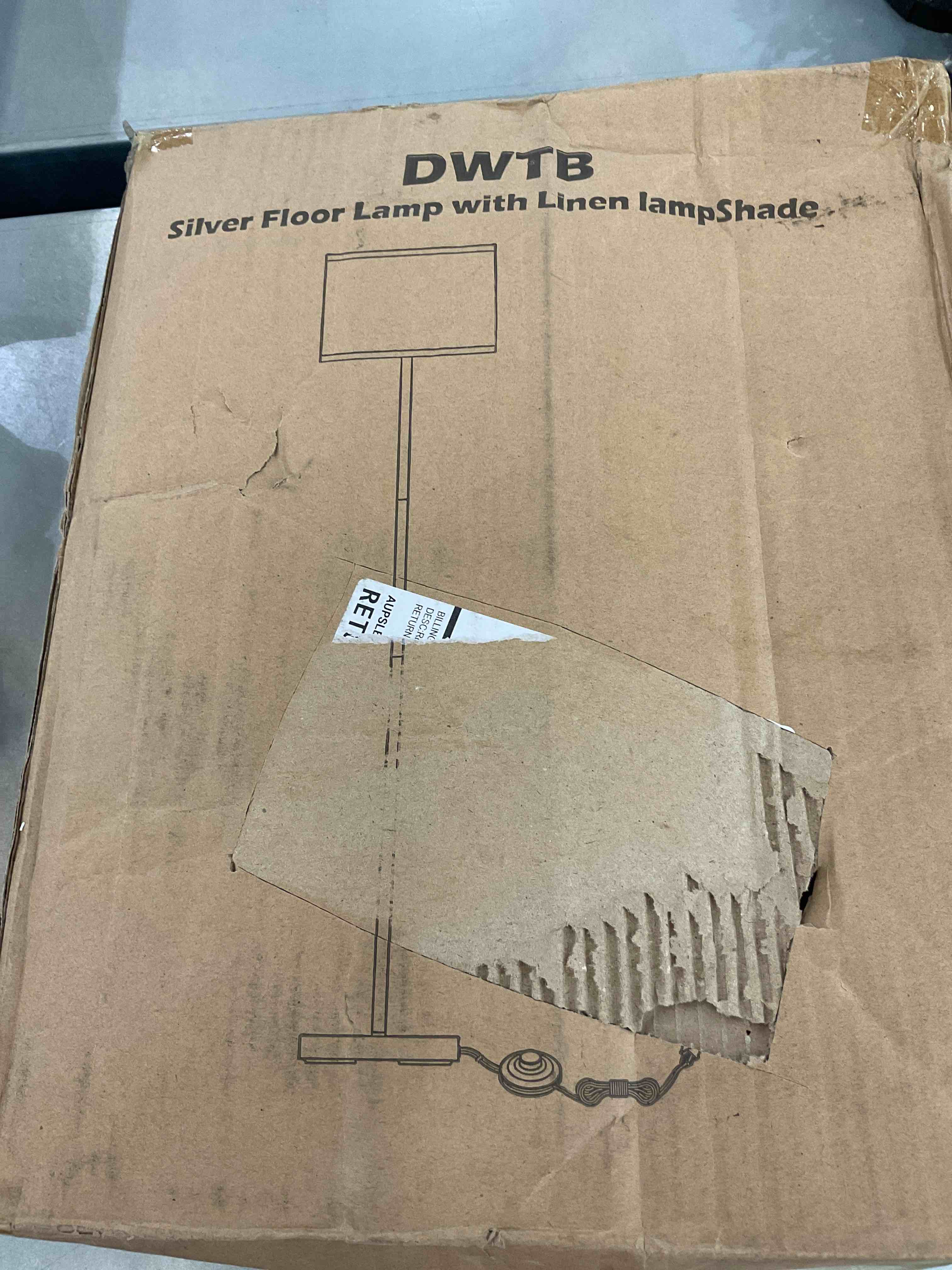 https://s3.amazonaws.com/lotting-images-prod/bidfta/EXS00252205_1685731159681.jpeg