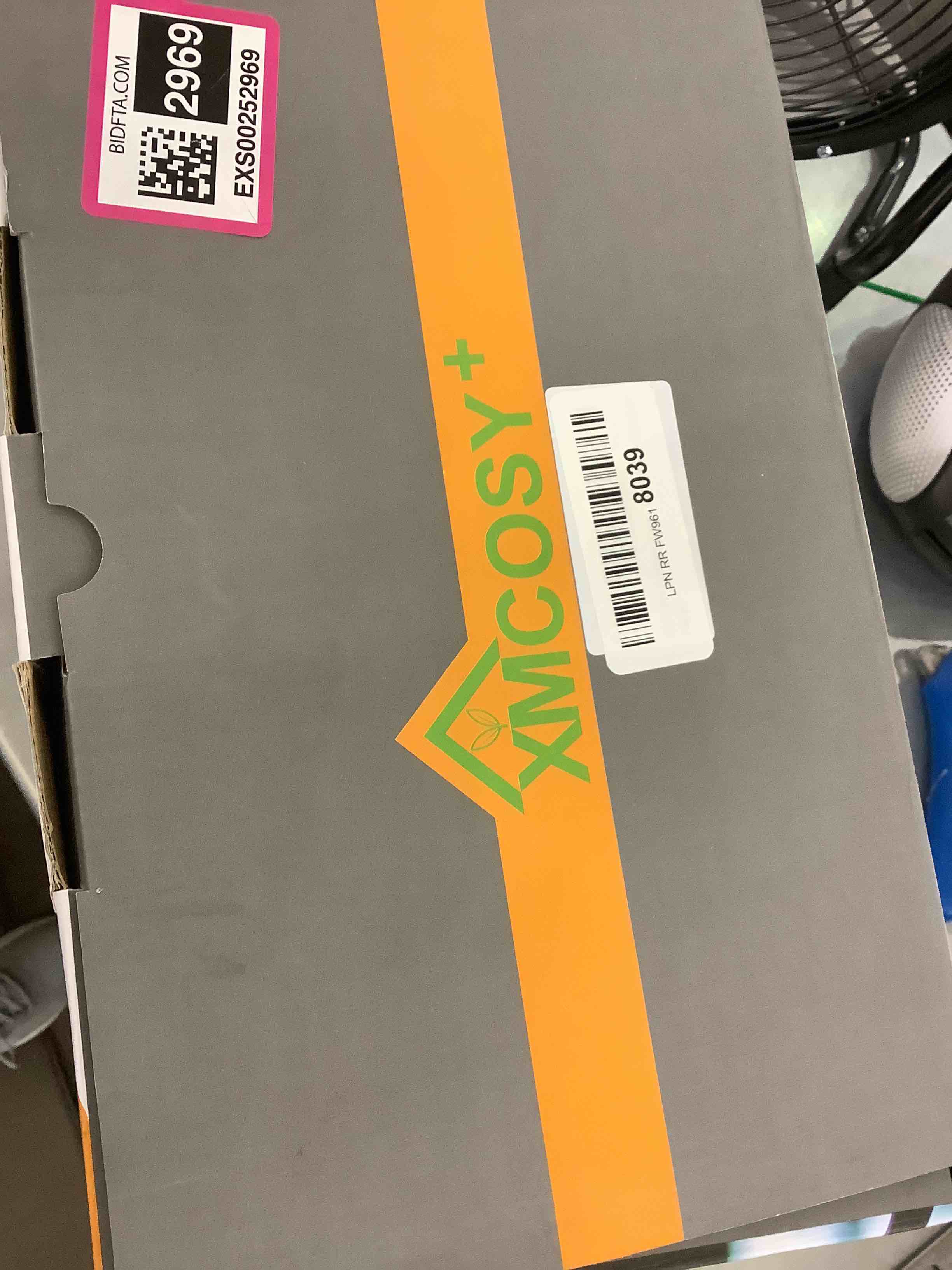 https://s3.amazonaws.com/lotting-images-prod/bidfta/EXS00252969_1686836492020.jpeg