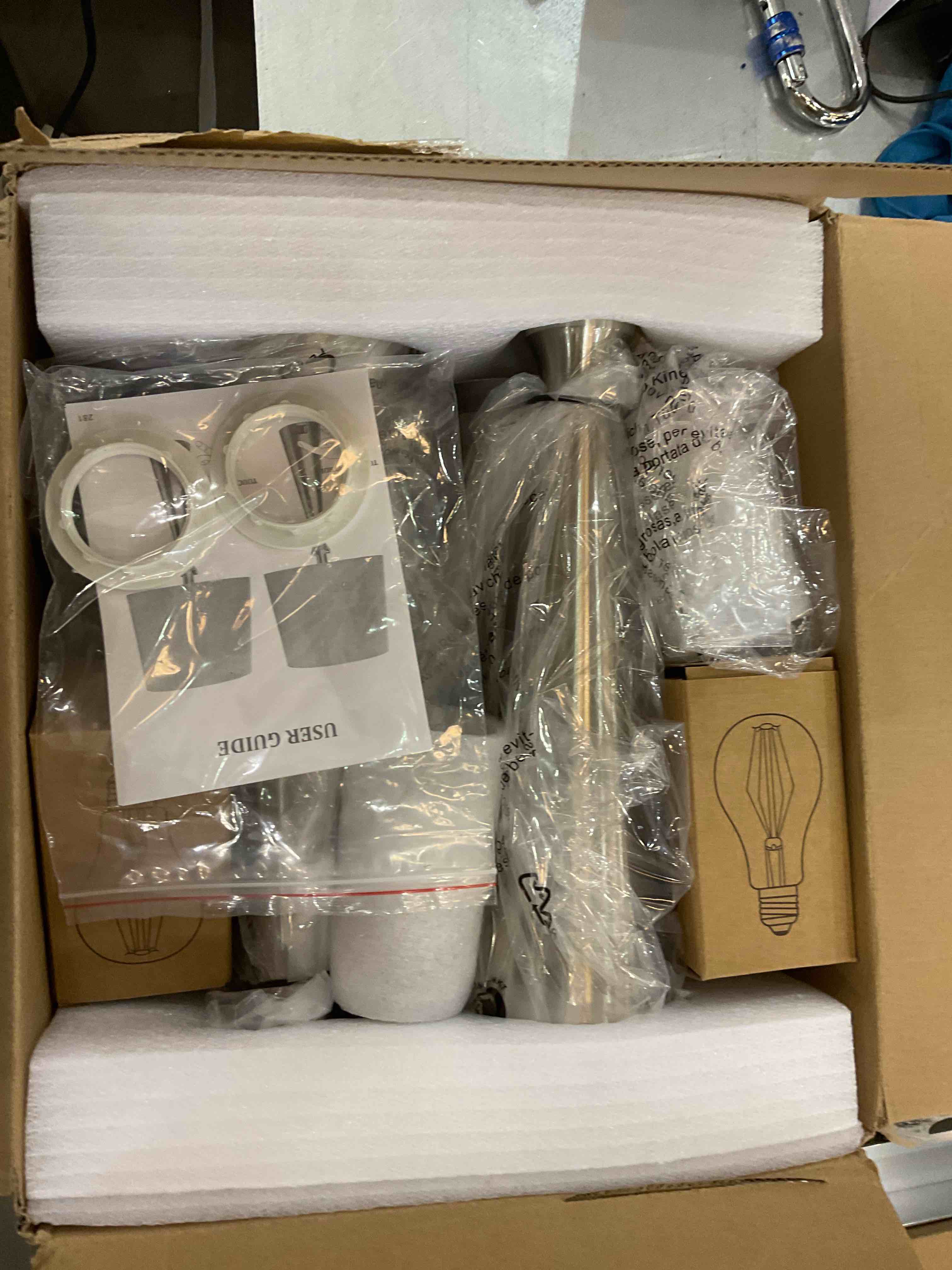 https://s3.amazonaws.com/lotting-images-prod/bidfta/EXS00255279_1685633005848.jpeg