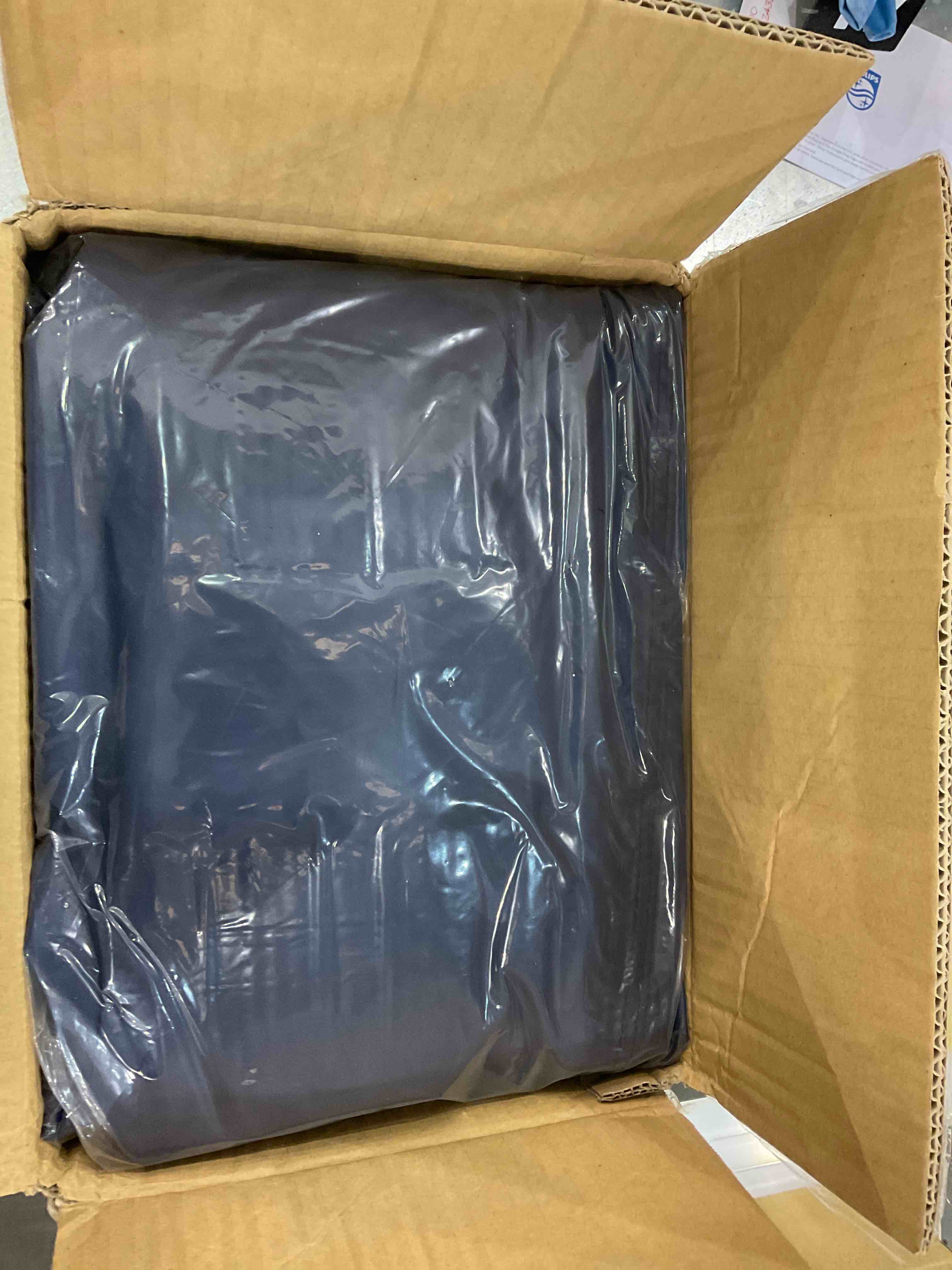 https://s3.amazonaws.com/lotting-images-prod/bidfta/EXS00255344_1685963983043.jpeg
