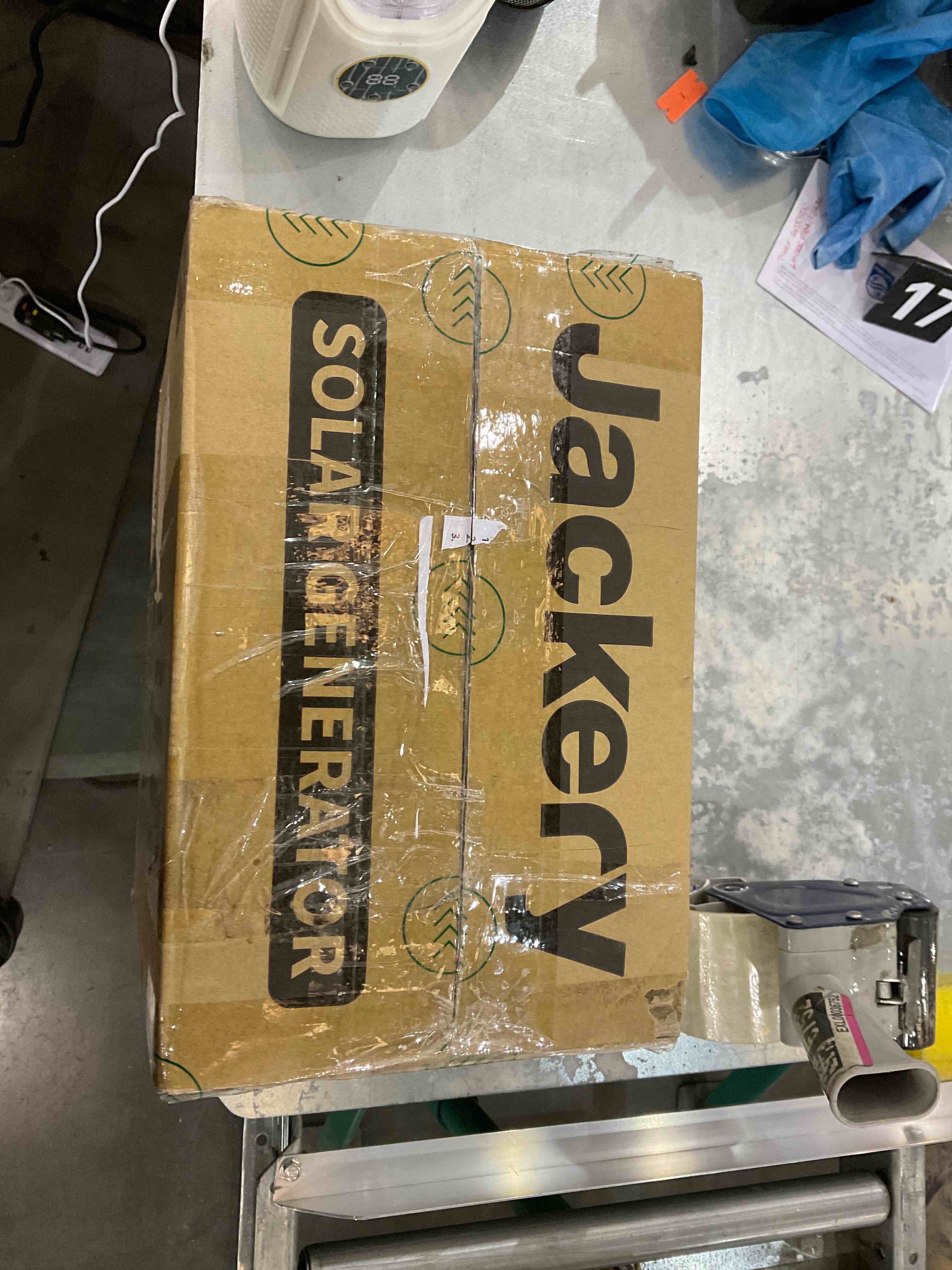 https://s3.amazonaws.com/lotting-images-prod/bidfta/EXS00255364_1685967796031.jpeg