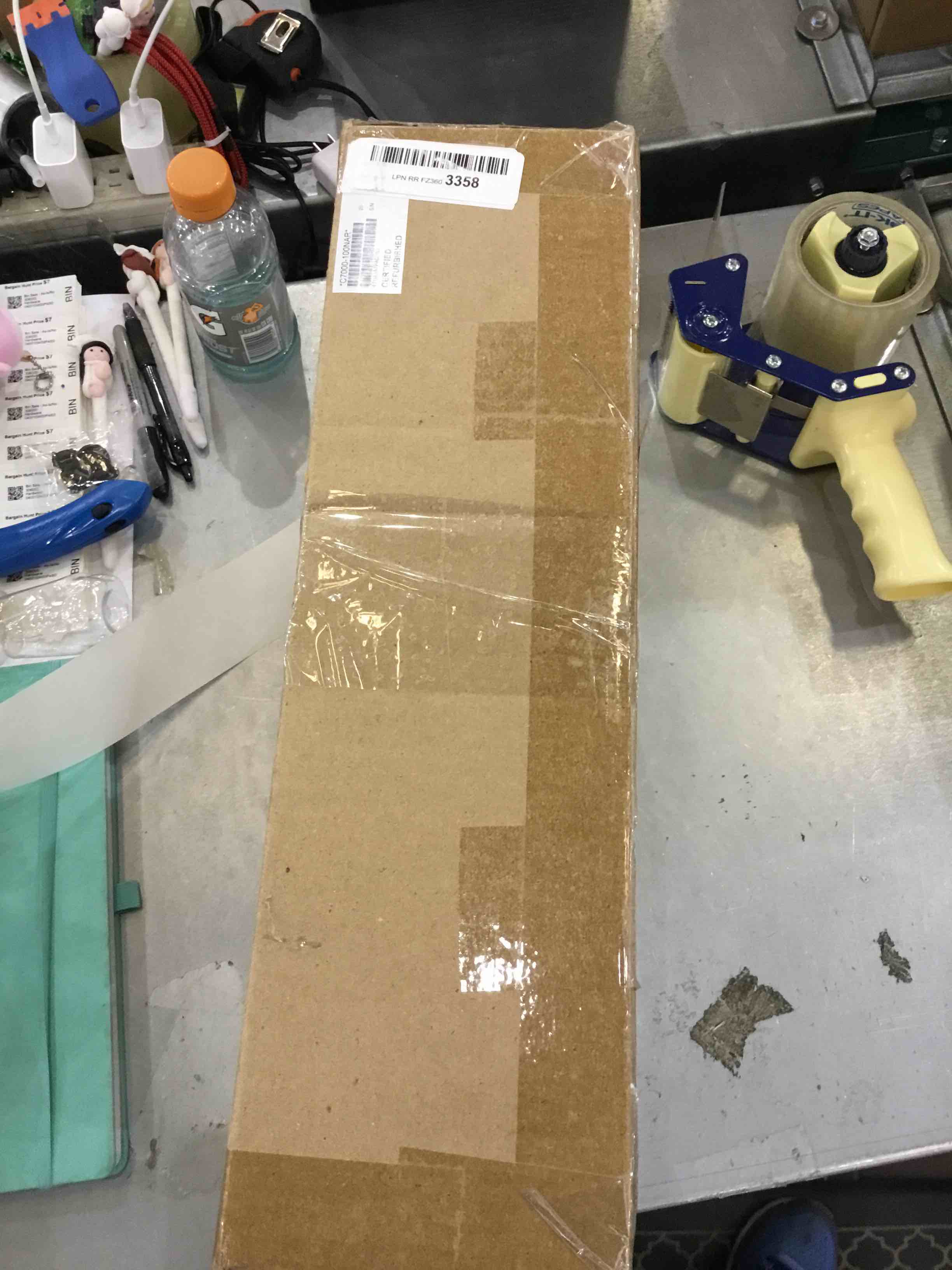https://s3.amazonaws.com/lotting-images-prod/bidfta/EXS00255599_1684506559801.jpeg