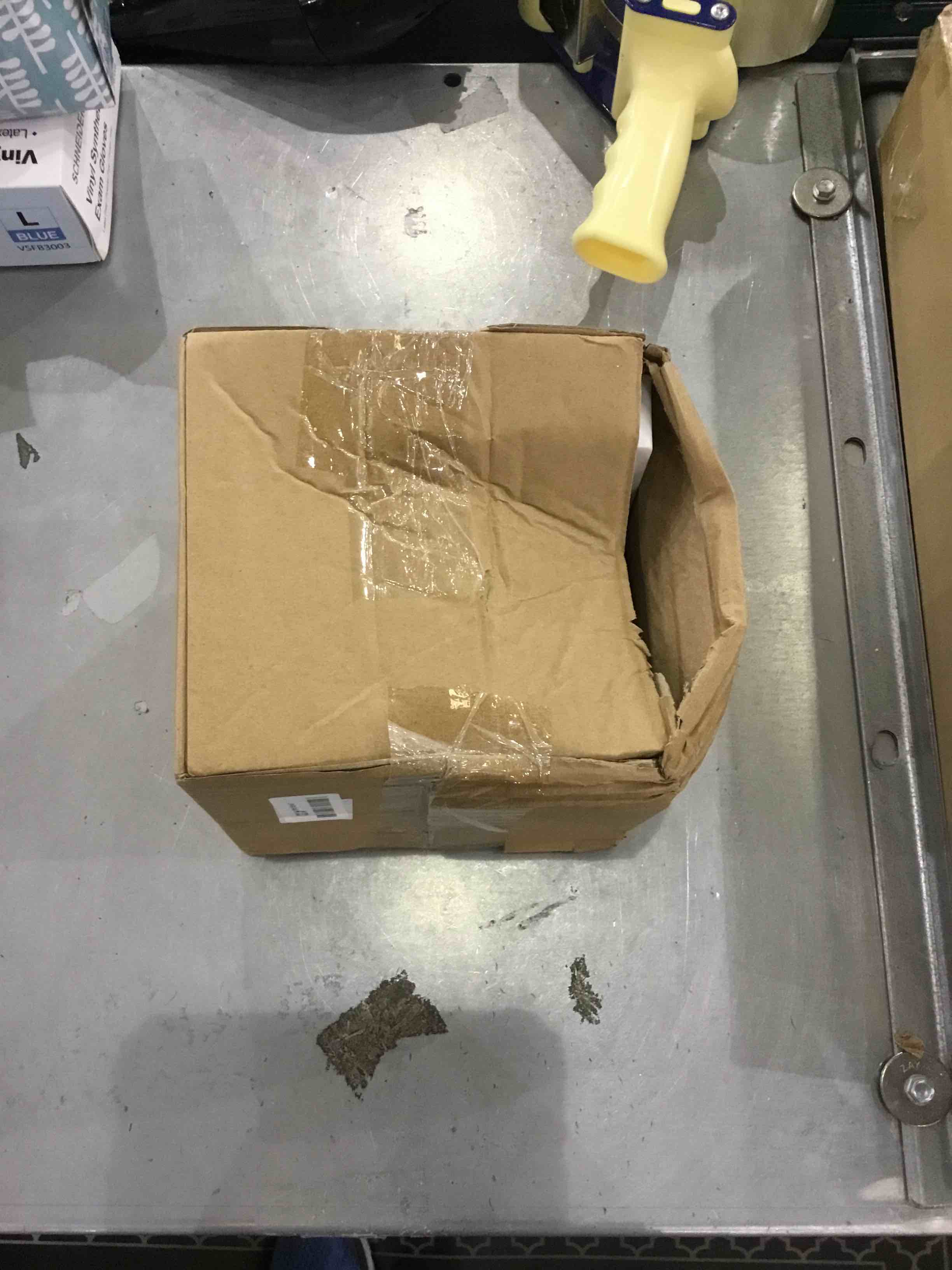 https://s3.amazonaws.com/lotting-images-prod/bidfta/EXS00255786_1684866523585.jpeg
