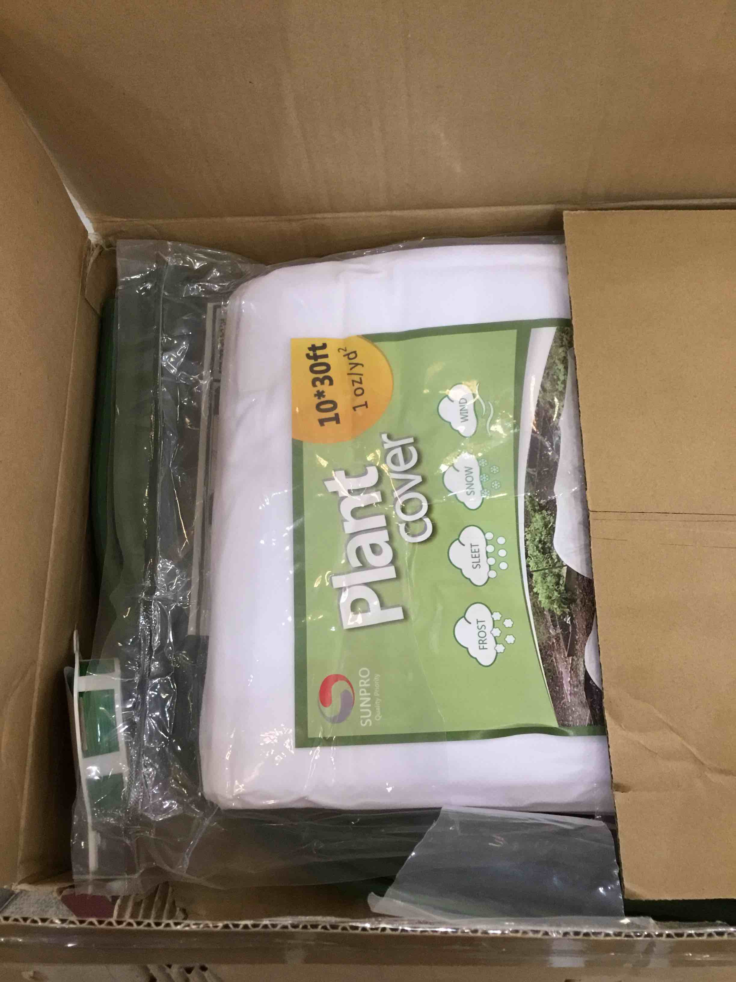 Plant Covers Freeze Protection Kit,10 x 30Ft Frost Cloth and 6Pcs Wide Garden Hoops 1oz/yd2 Floating Row Cover with Greenhouse Hoops Frost Blanket for Winter Garden Covers for Raised Beds with Tools
