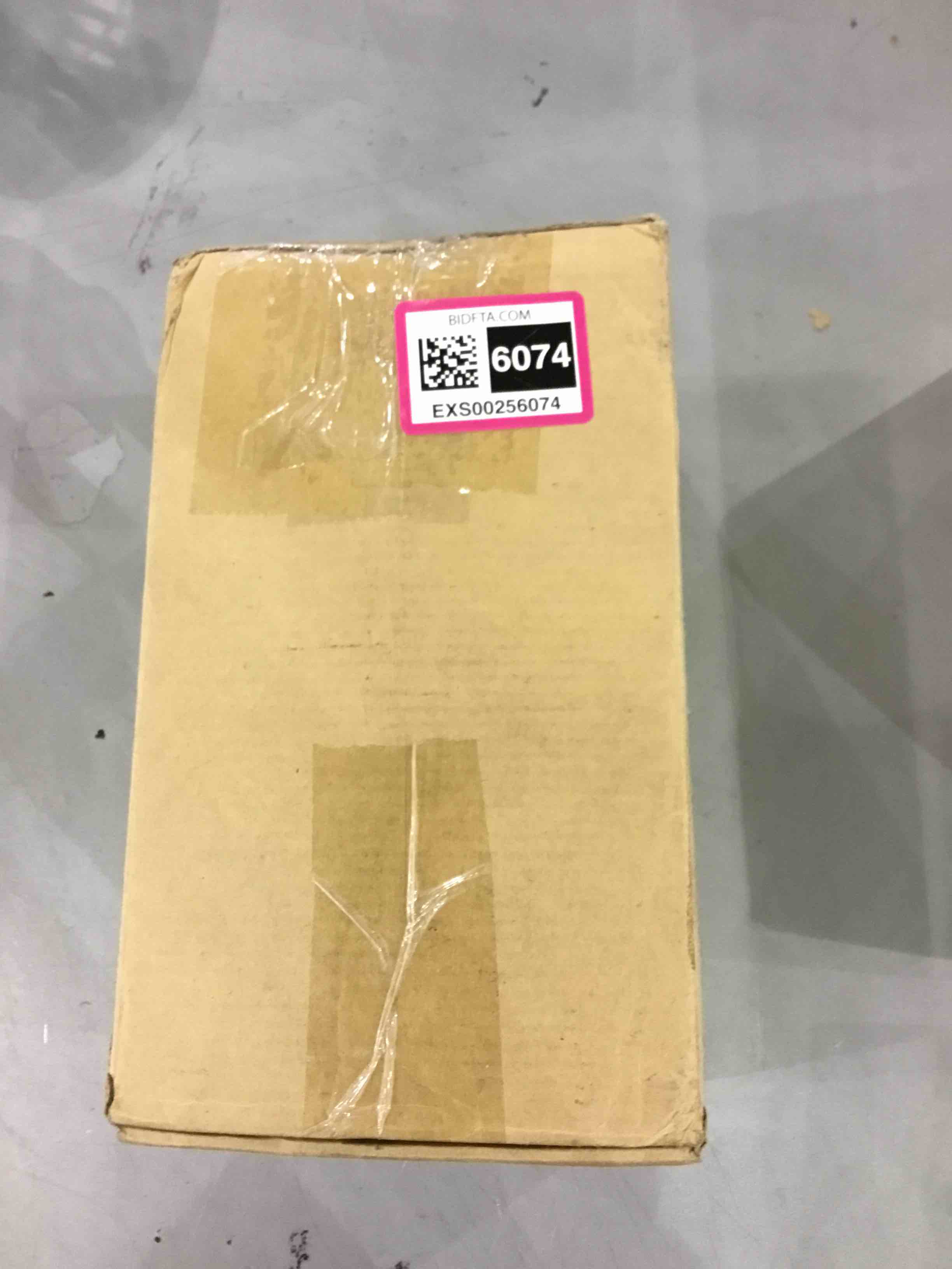 https://s3.amazonaws.com/lotting-images-prod/bidfta/EXS00256074_1684496003491.jpeg