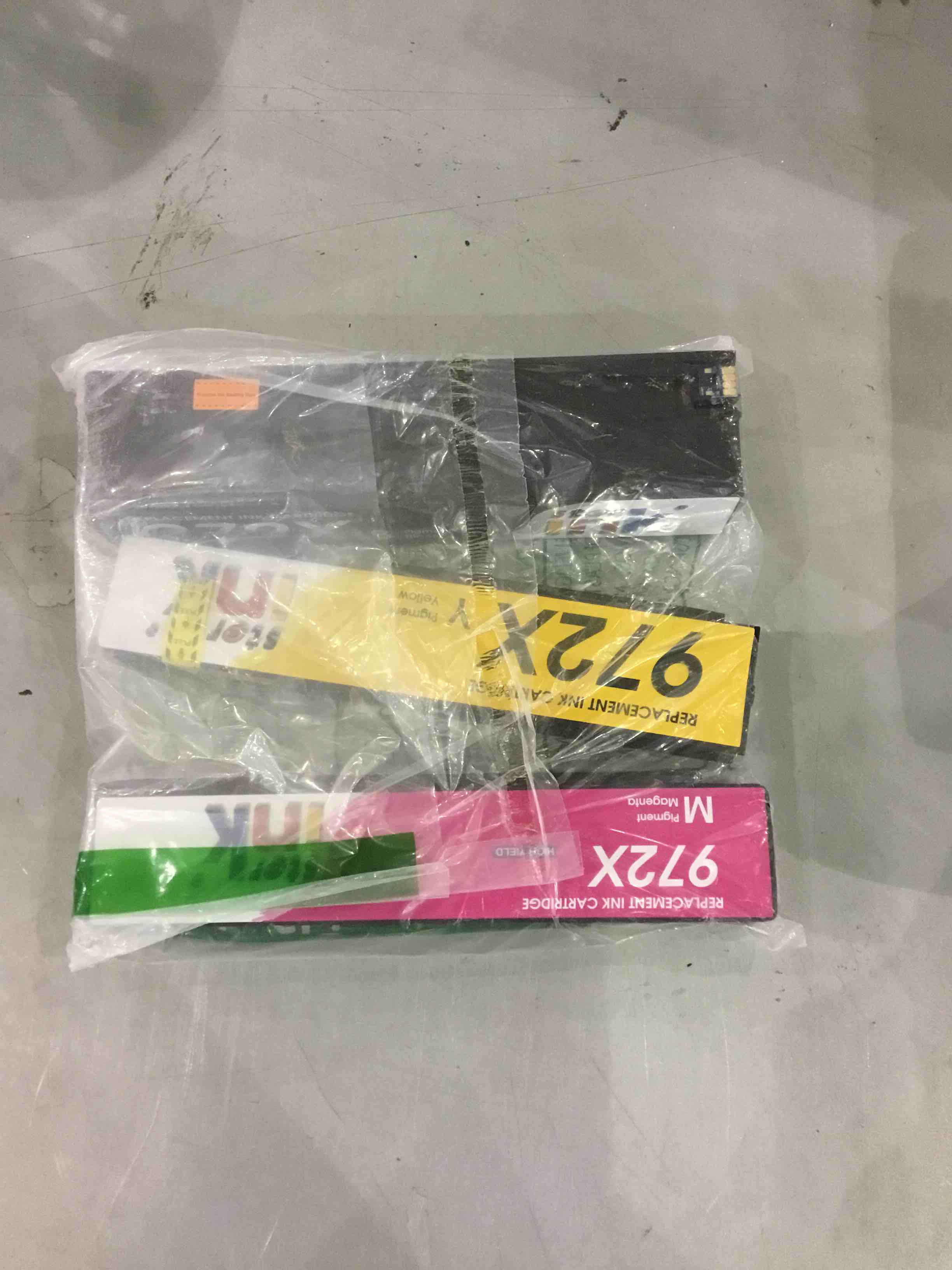 https://s3.amazonaws.com/lotting-images-prod/bidfta/EXS00256096_1684499473885.jpeg