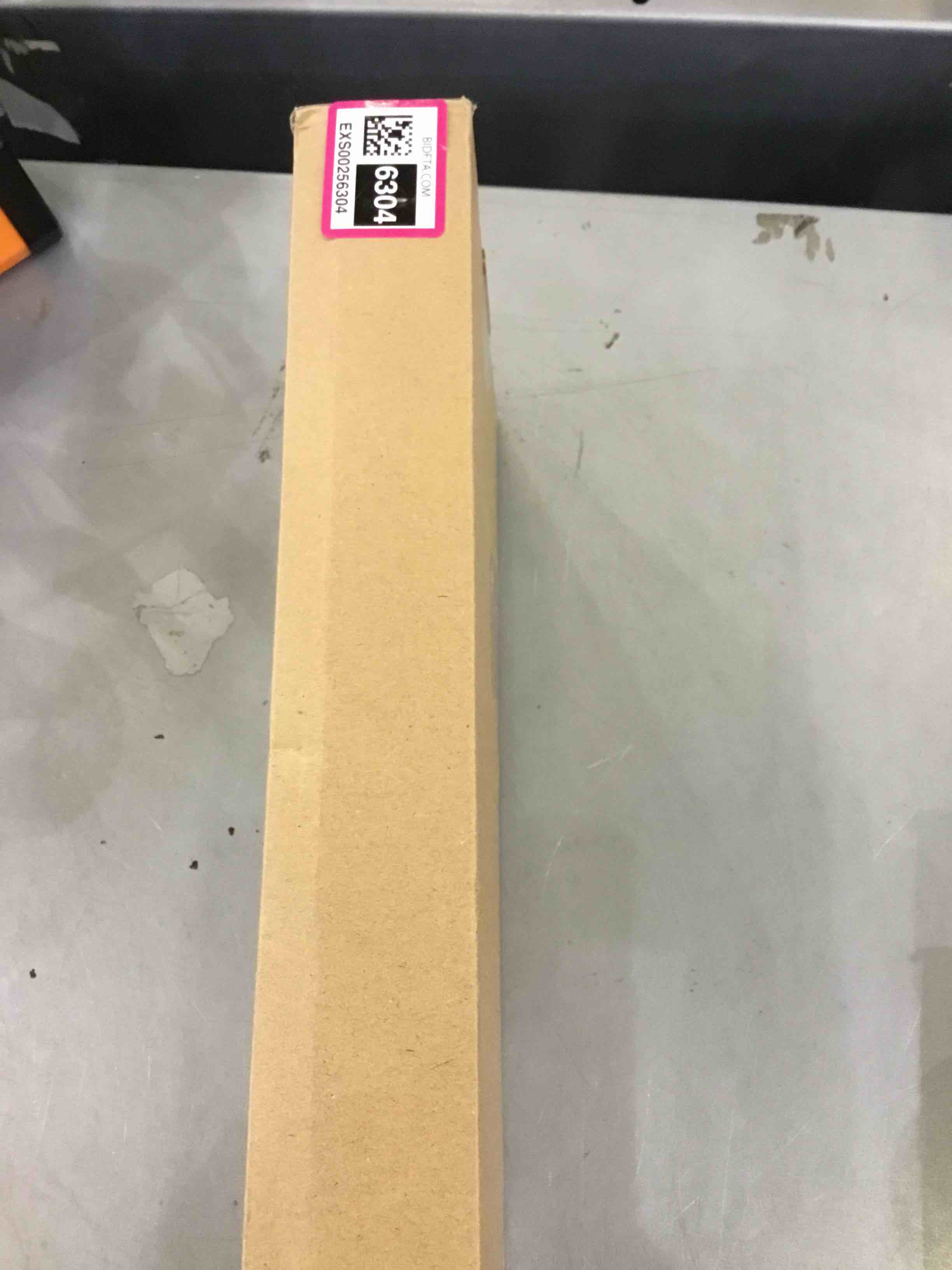 https://s3.amazonaws.com/lotting-images-prod/bidfta/EXS00256304_1684863780699.jpeg