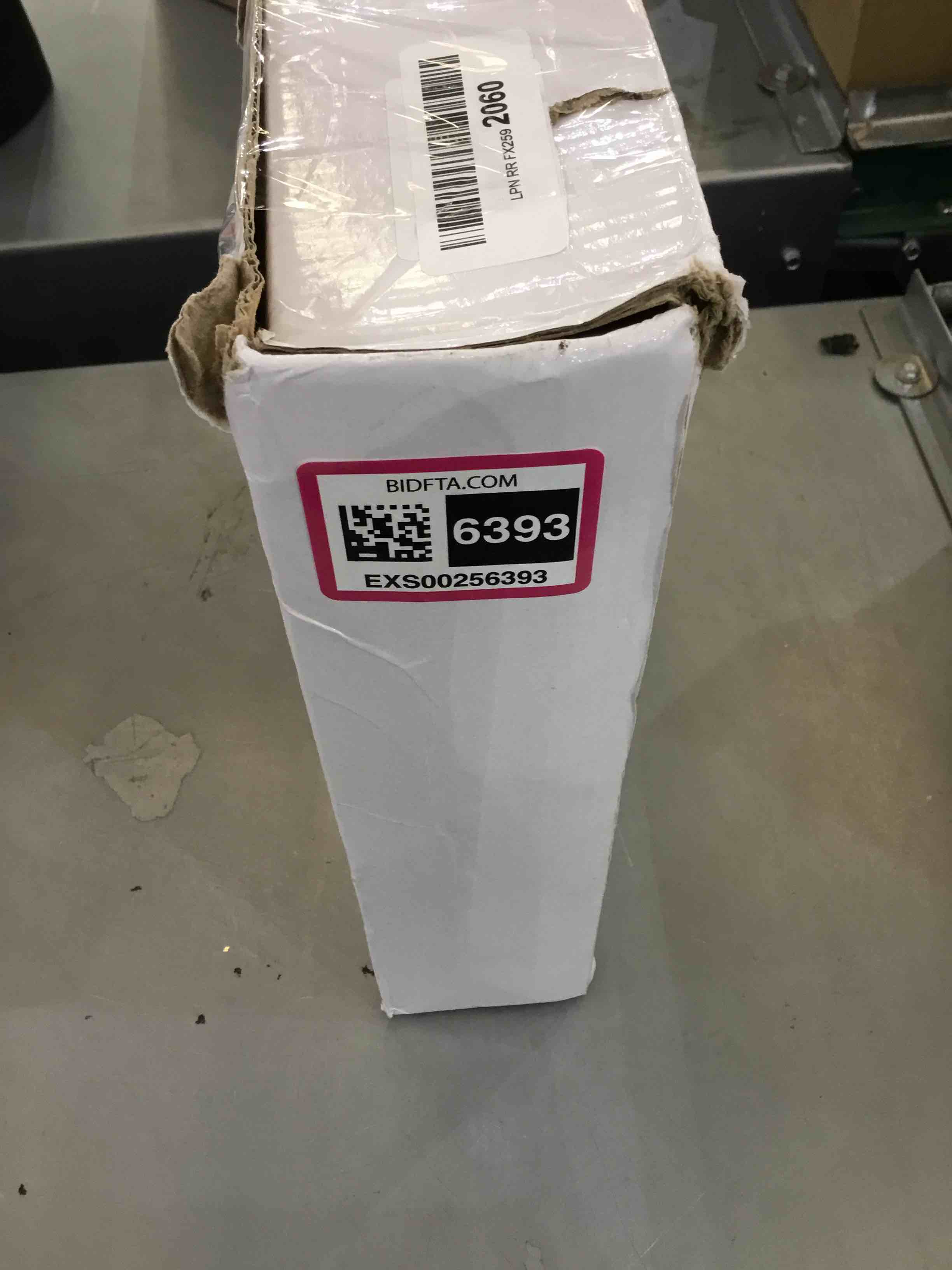 https://s3.amazonaws.com/lotting-images-prod/bidfta/EXS00256393_1685033095958.jpeg
