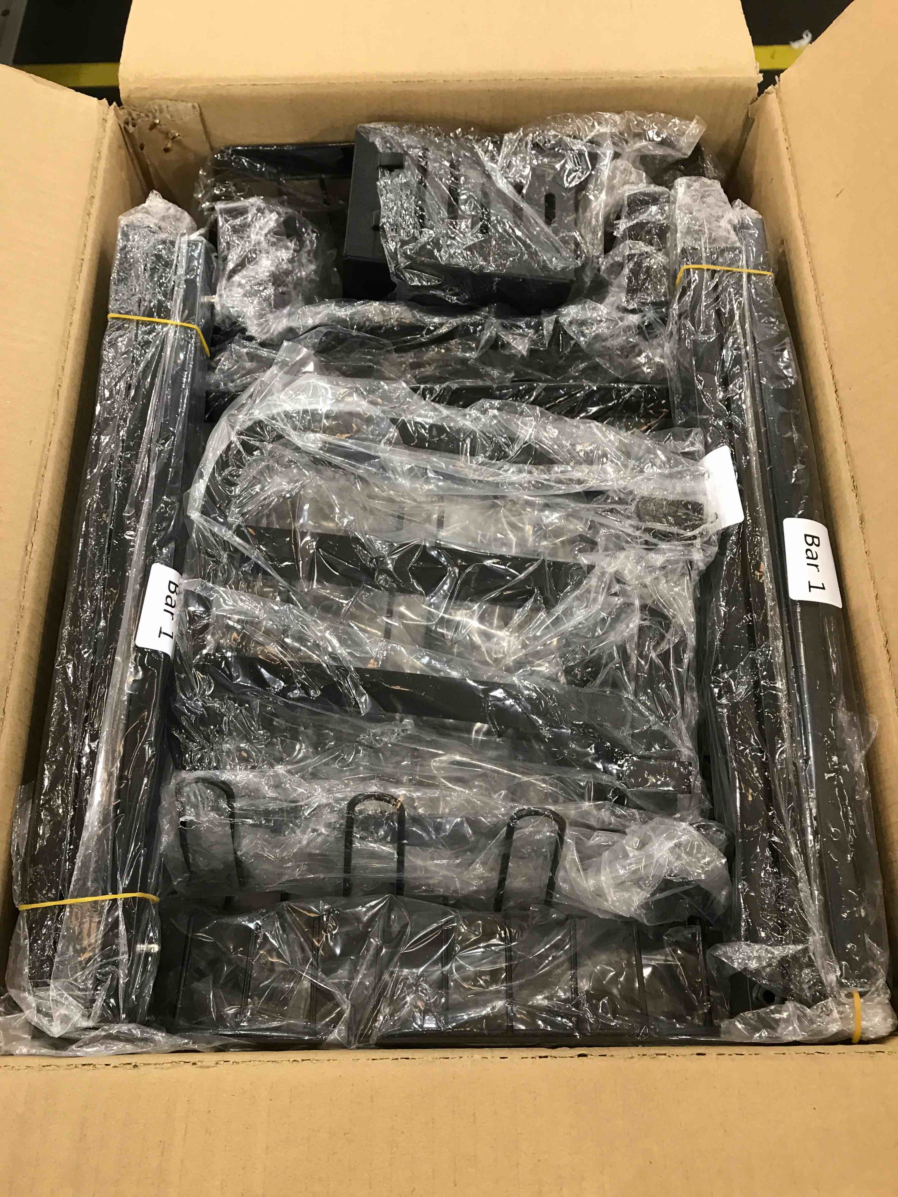 https://s3.amazonaws.com/lotting-images-prod/bidfta/EXS00256537_1684333277665.jpeg