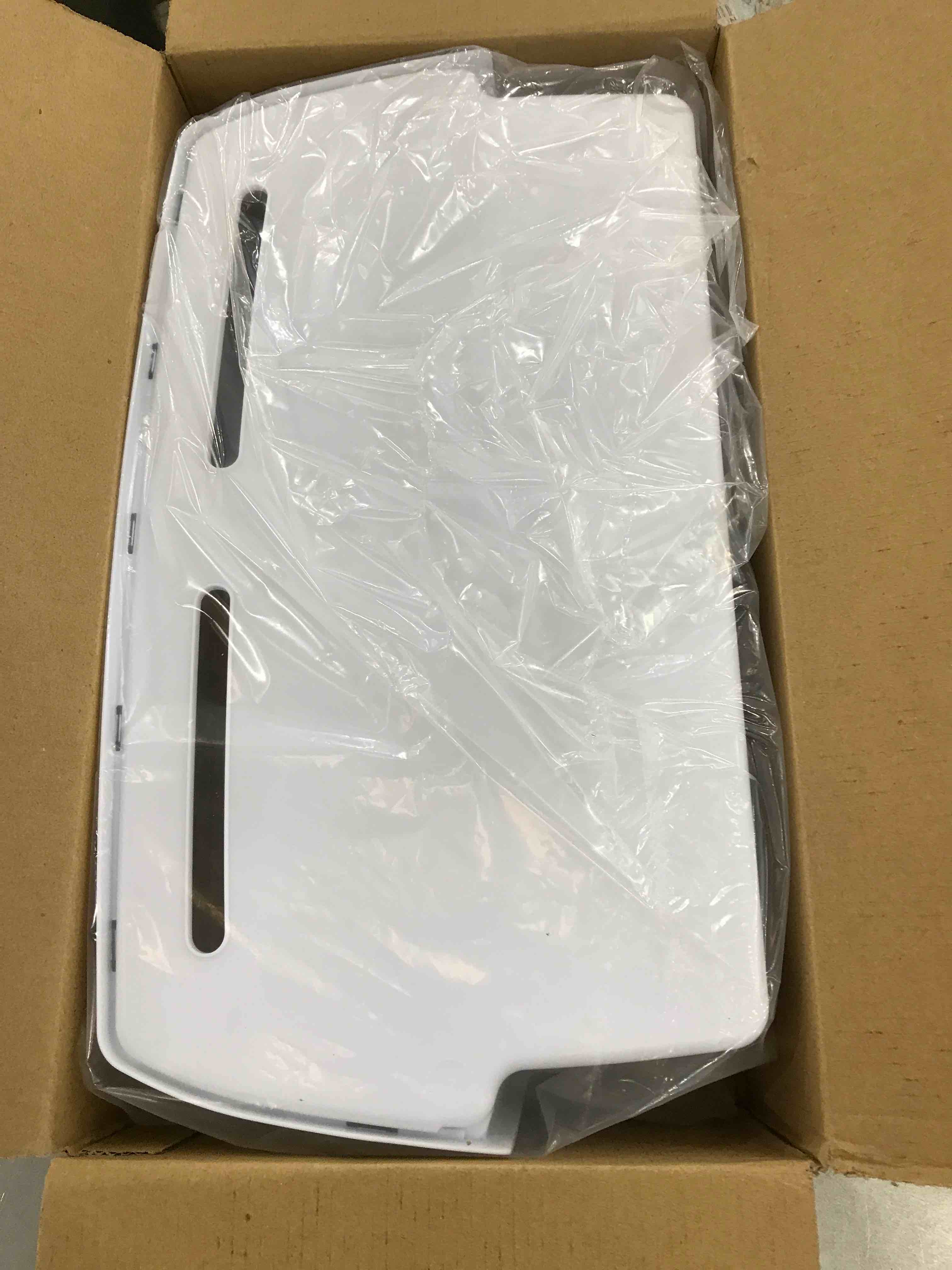 https://s3.amazonaws.com/lotting-images-prod/bidfta/EXS00256549_1684335119462.jpeg