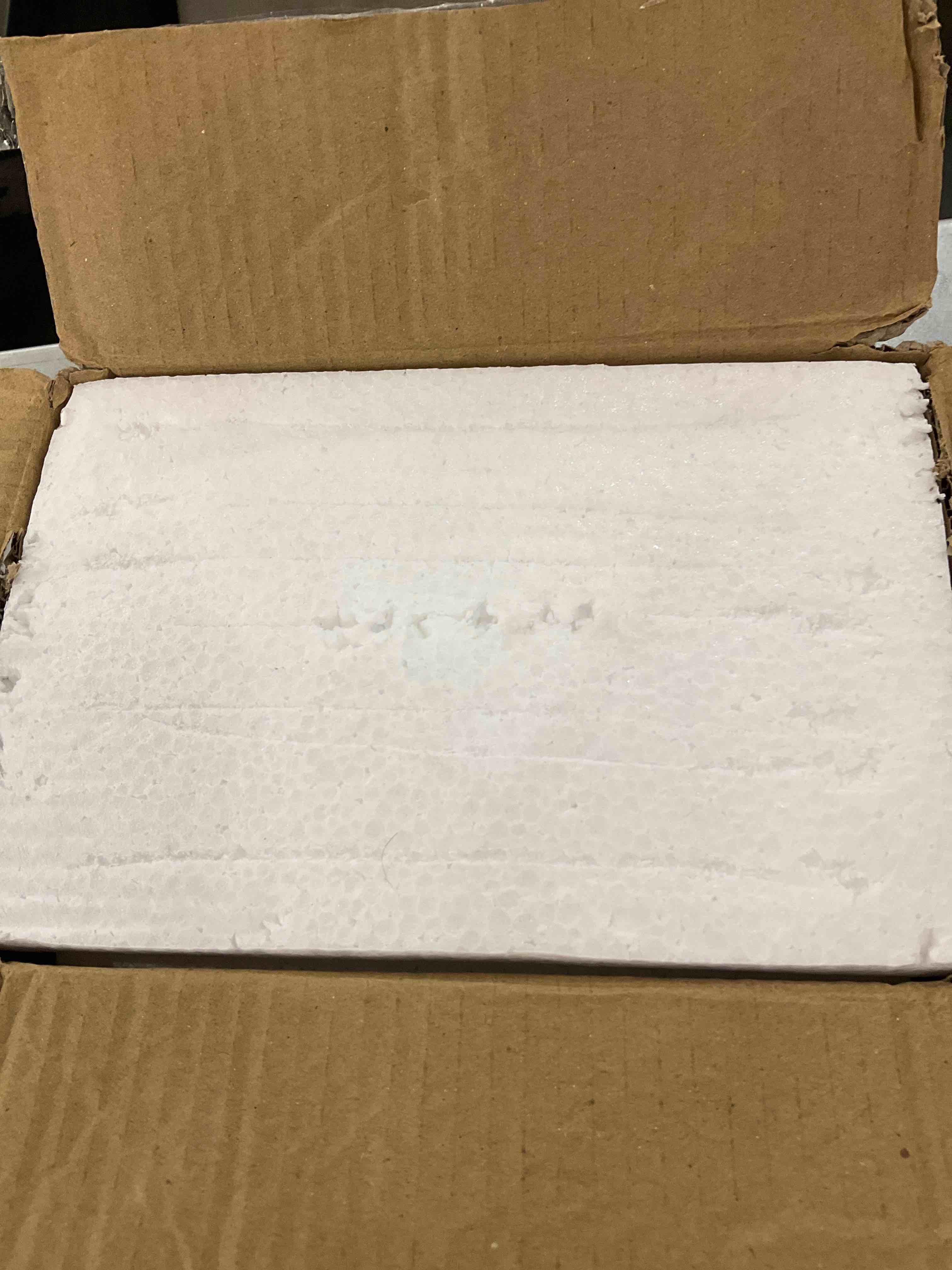 https://s3.amazonaws.com/lotting-images-prod/bidfta/EXS00256806_1684523145532.jpeg